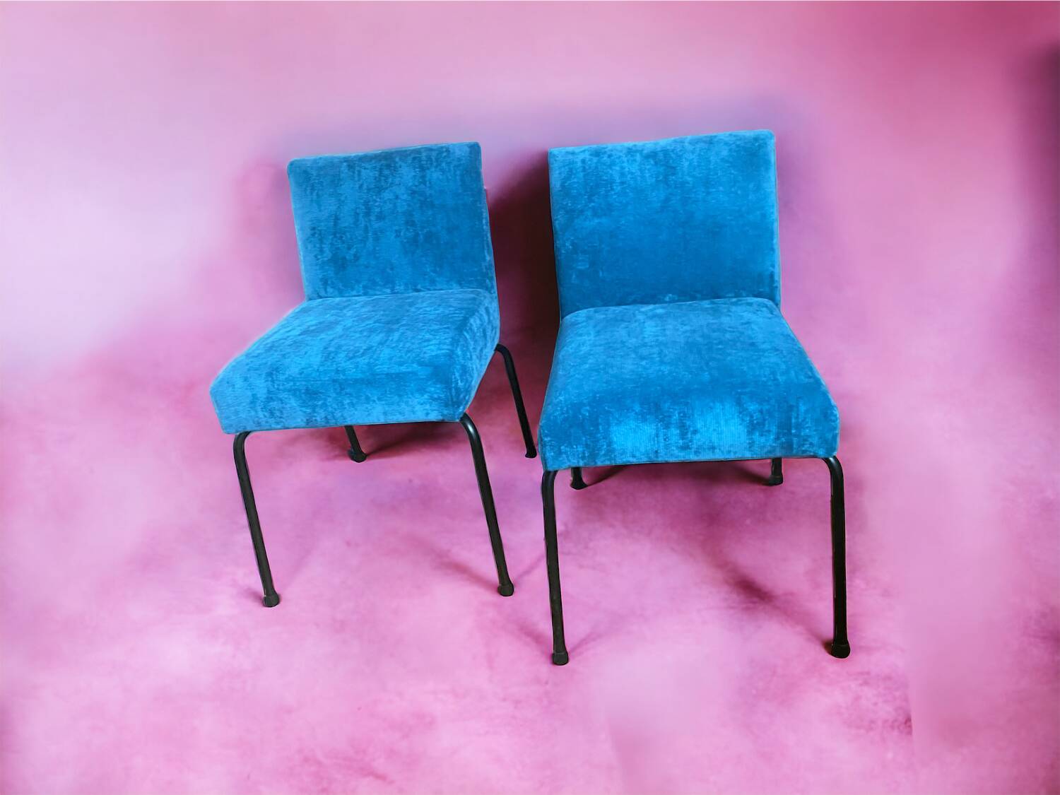 Paire de chaises vintages seventies