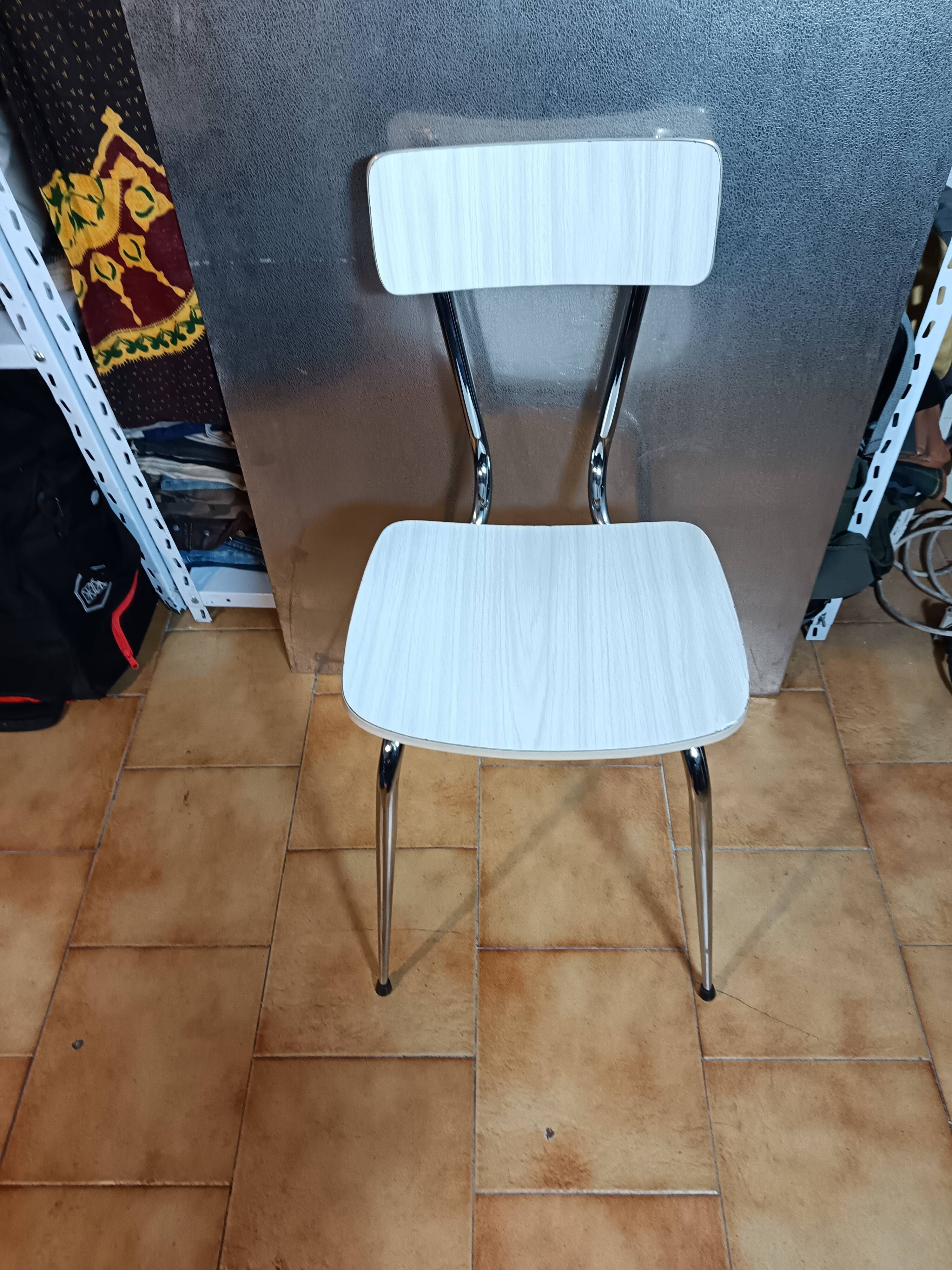 Chrome and Formica chair 50/60.
