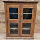 Ancien cabinet vitré en teck birman