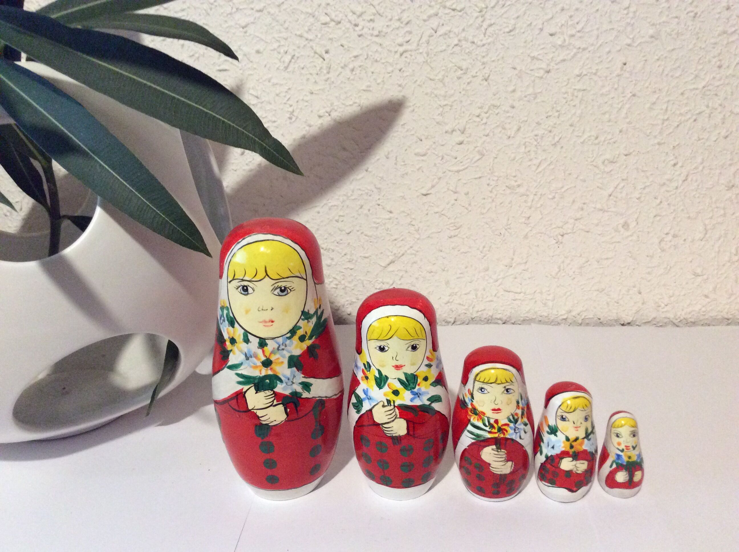 Lot De 12 Poupées Russes Matriochkas Vintage - Fabrication Russie - 15 Cm