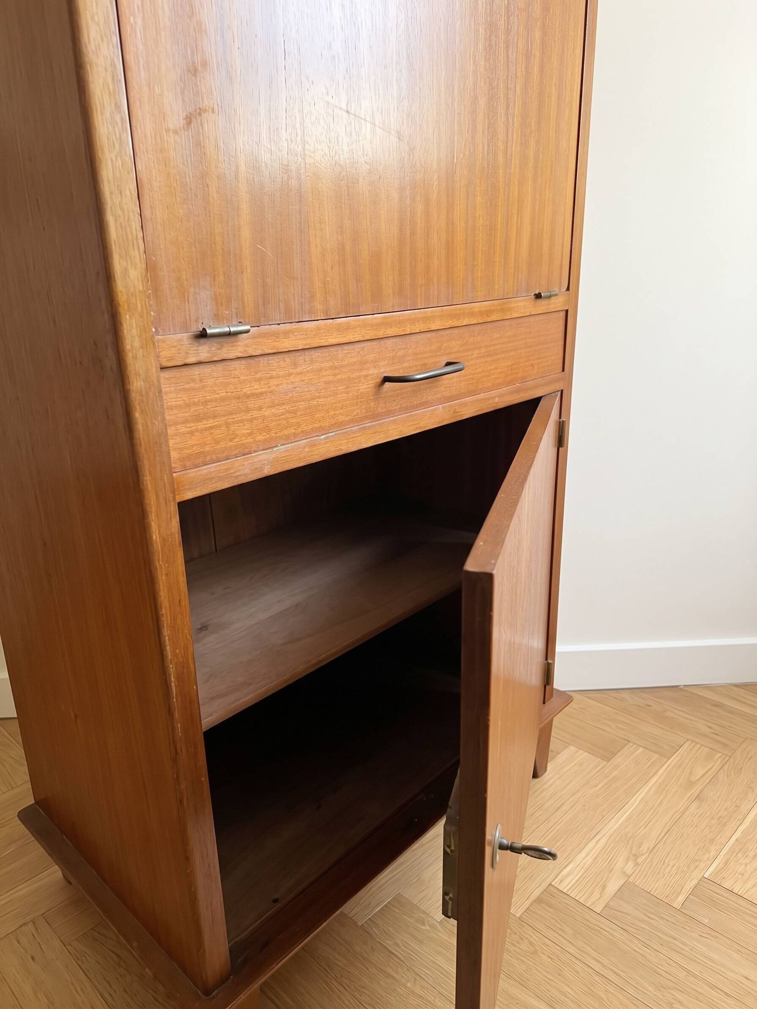 Secrétaire vintage en bois rétro
