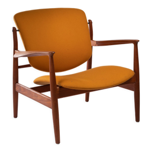 Fauteuil modèle FD136 Finn Juhl