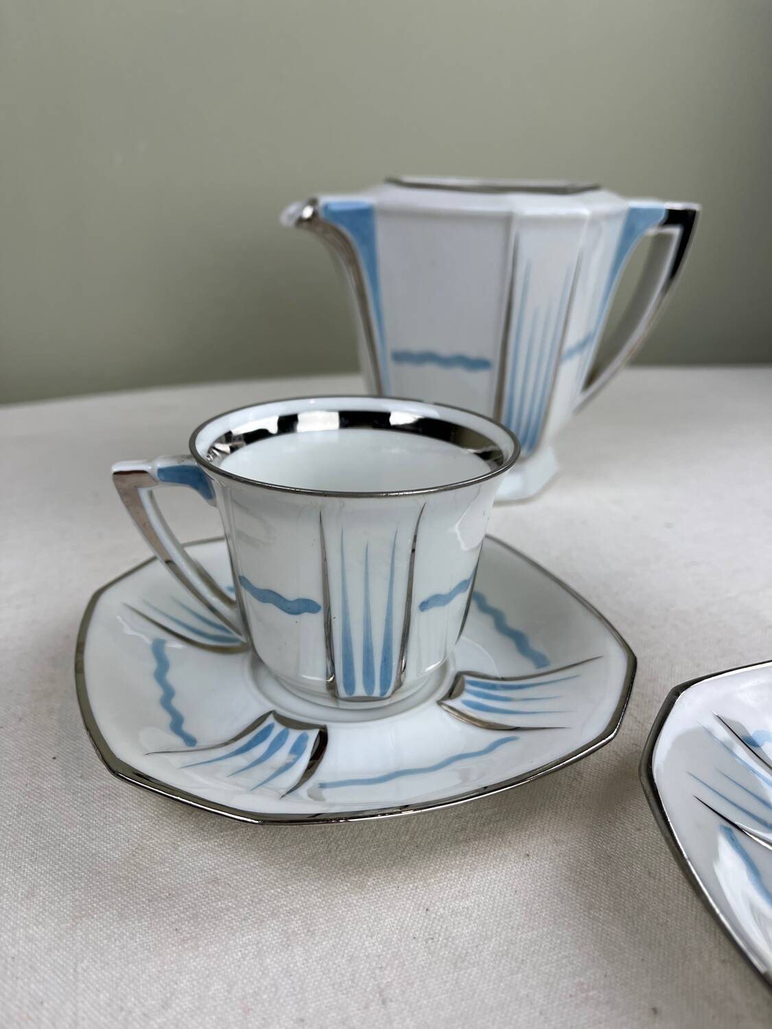 Art Deco cups