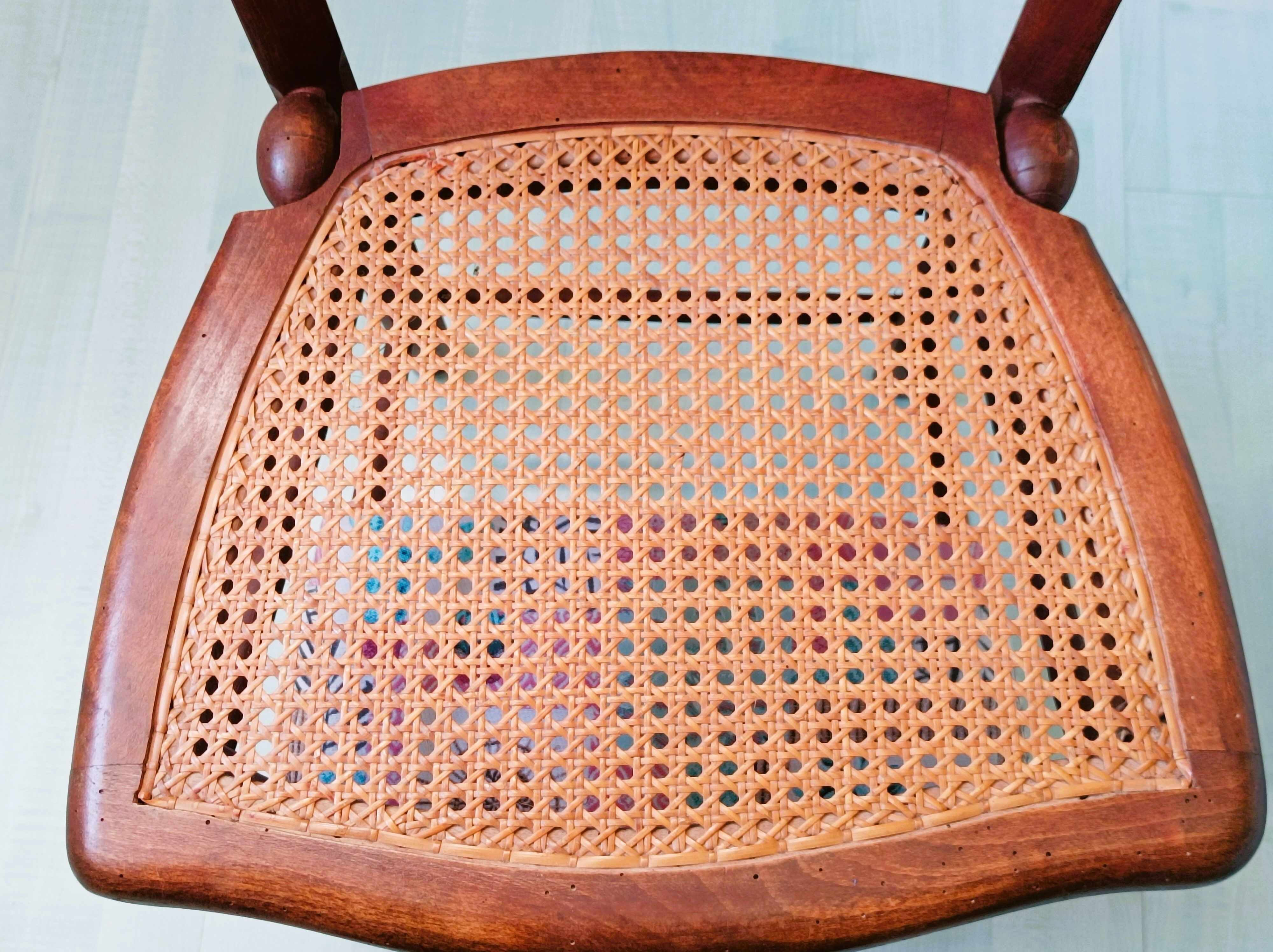 Chair prays to God ancient year