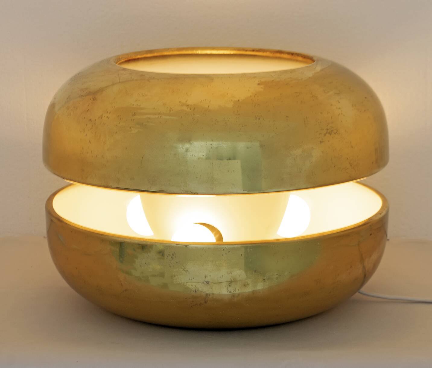 Luciano Frigerio Italian Table Lamp Vibrated Brass "Ballata Alta", 1974