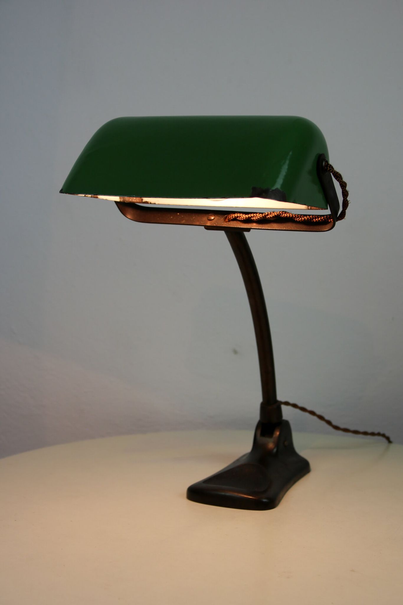 Green and black banker's lamp, Art Nouveau, 1920s