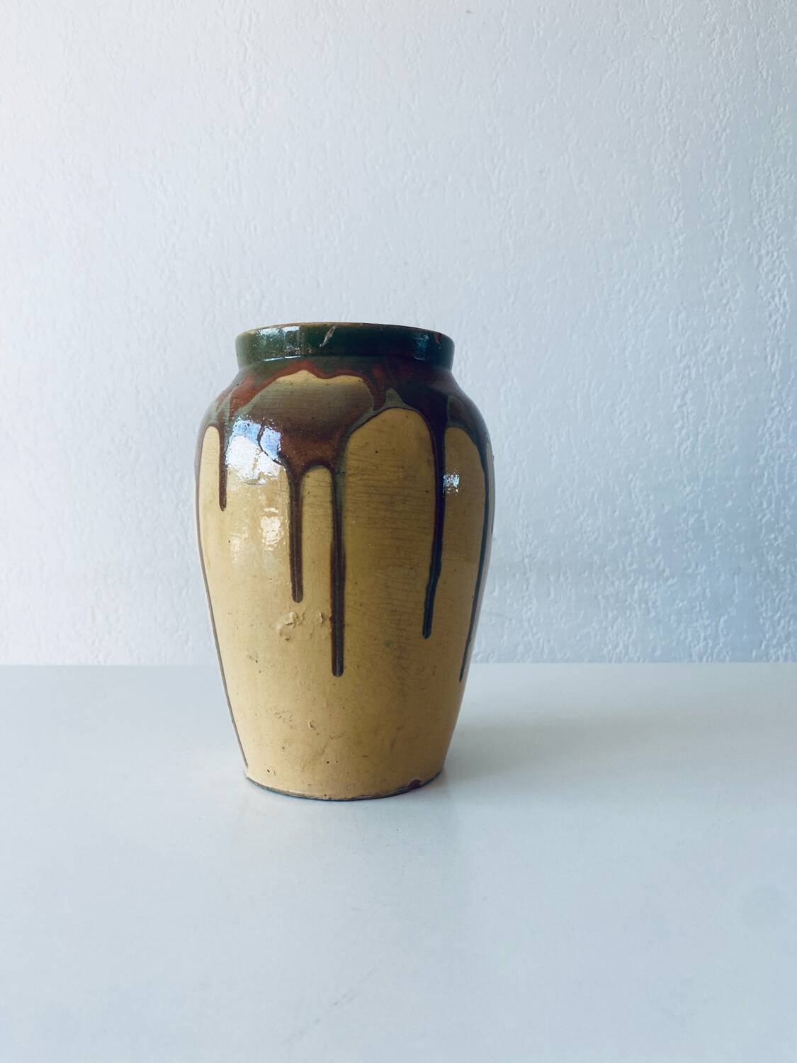 Vase ancien en terre cuite