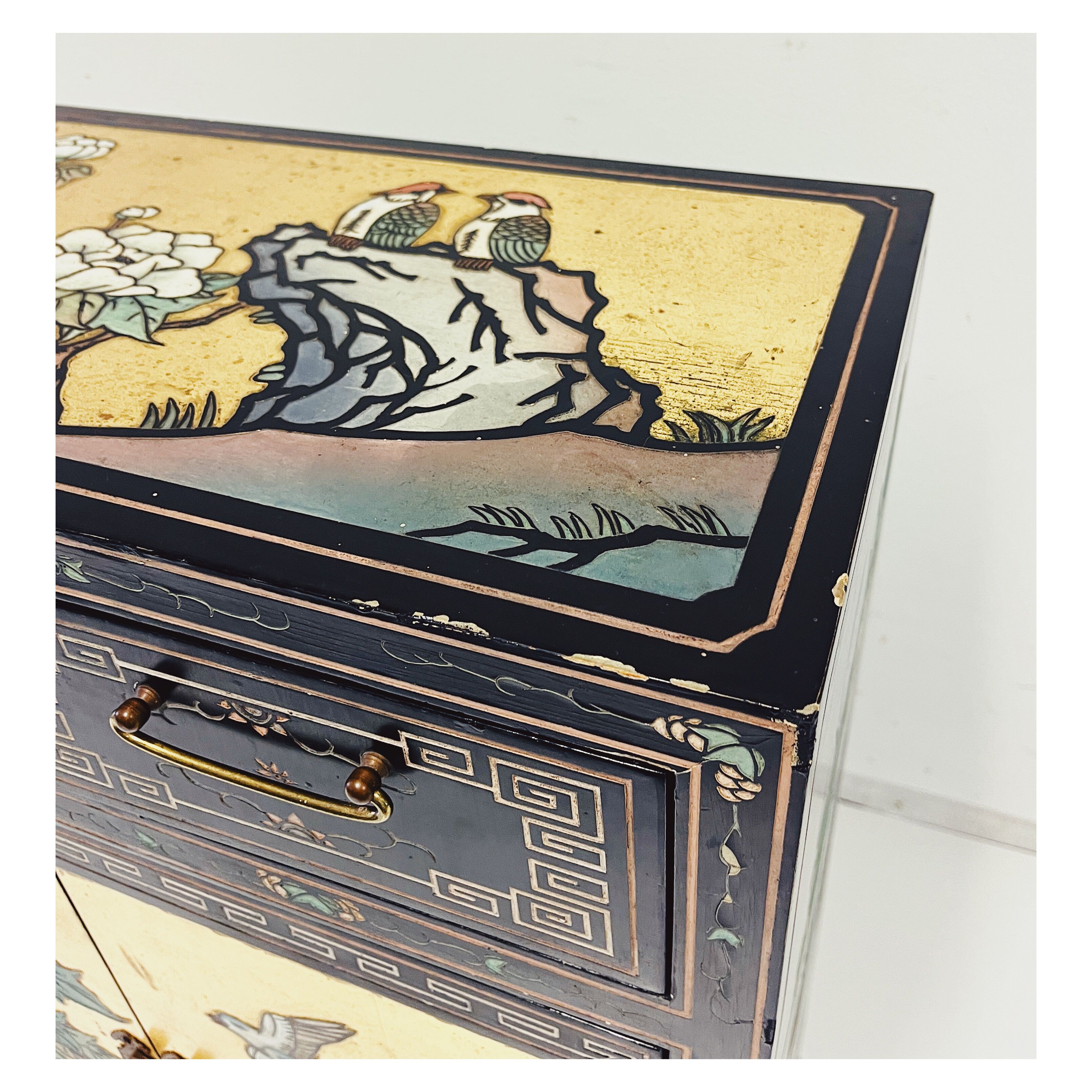 Chinese wall cabinet