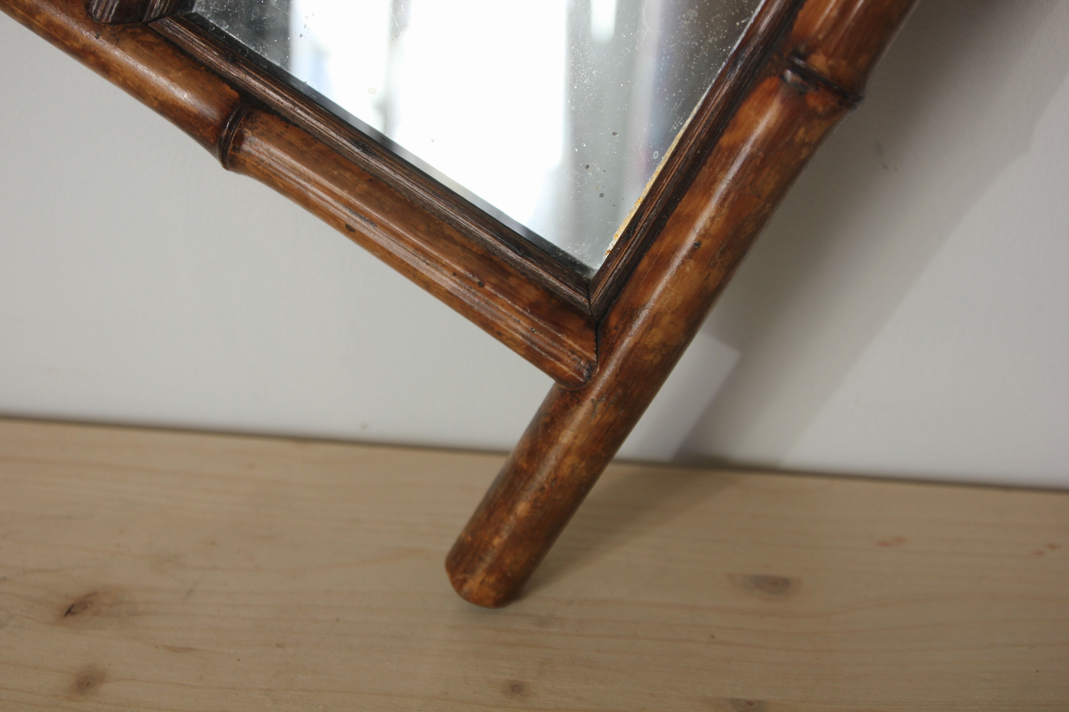 Square bamboo mirror 38x38cm