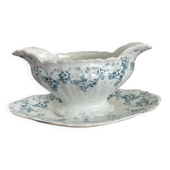 Maastricht earthenware sauce boat, Clara model