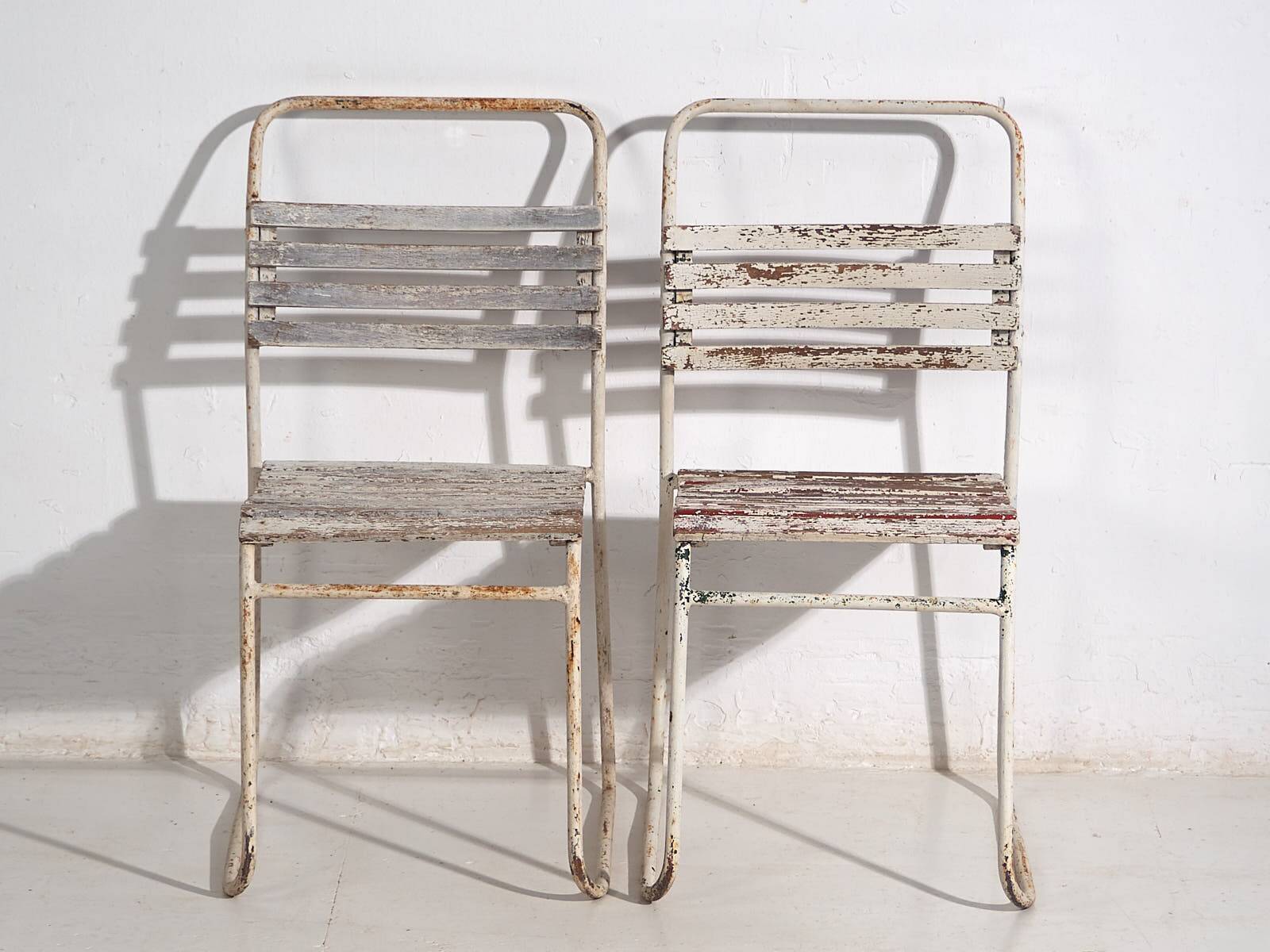 Antique white outdoor chairs (circa 1920). Set of 4