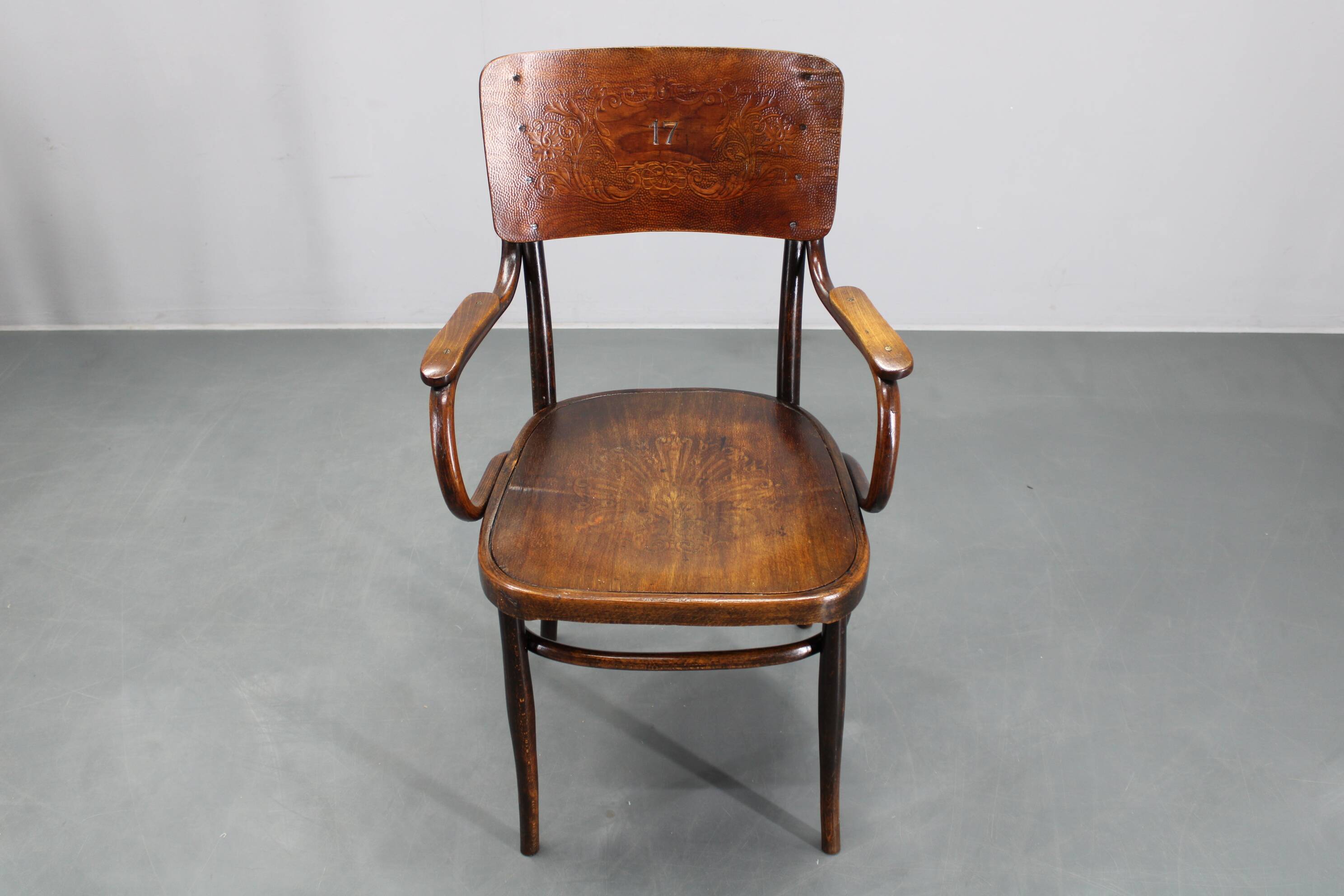 1940s Thonet beech chair no. 57, Czechoslovakia