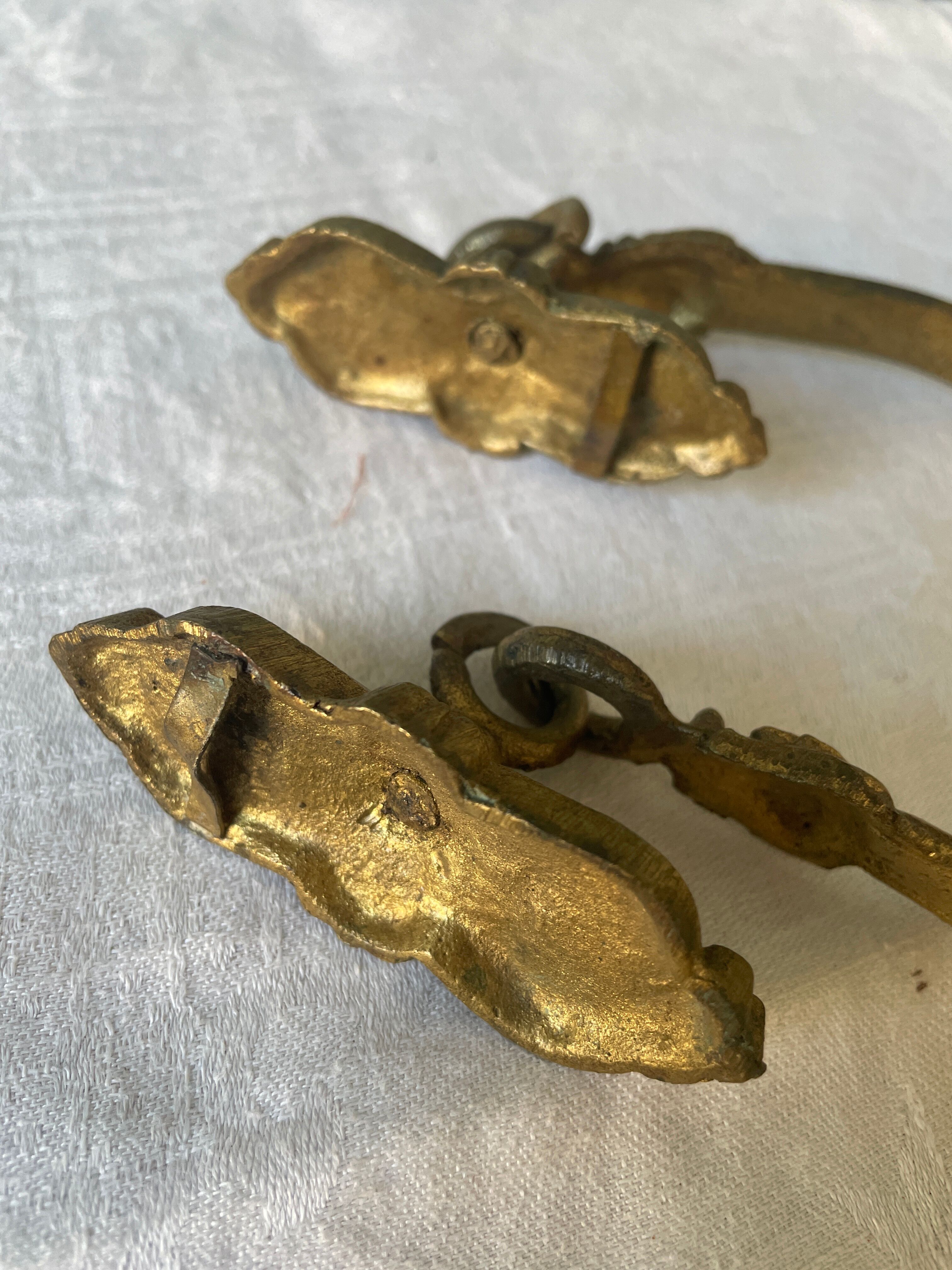 Paire de porte embrasses en bronze doré Napoléon III