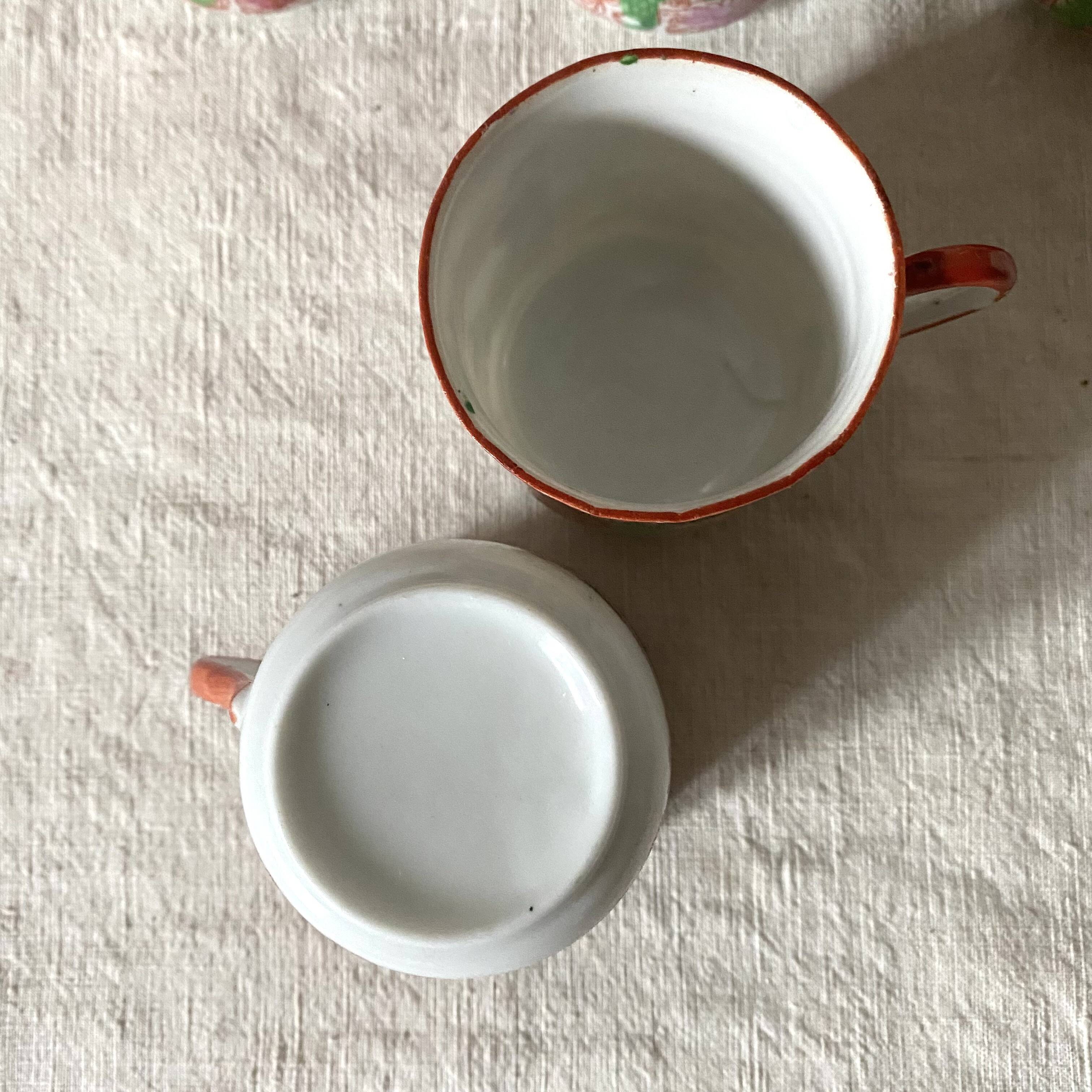 Porcelain coffee cups, Japan