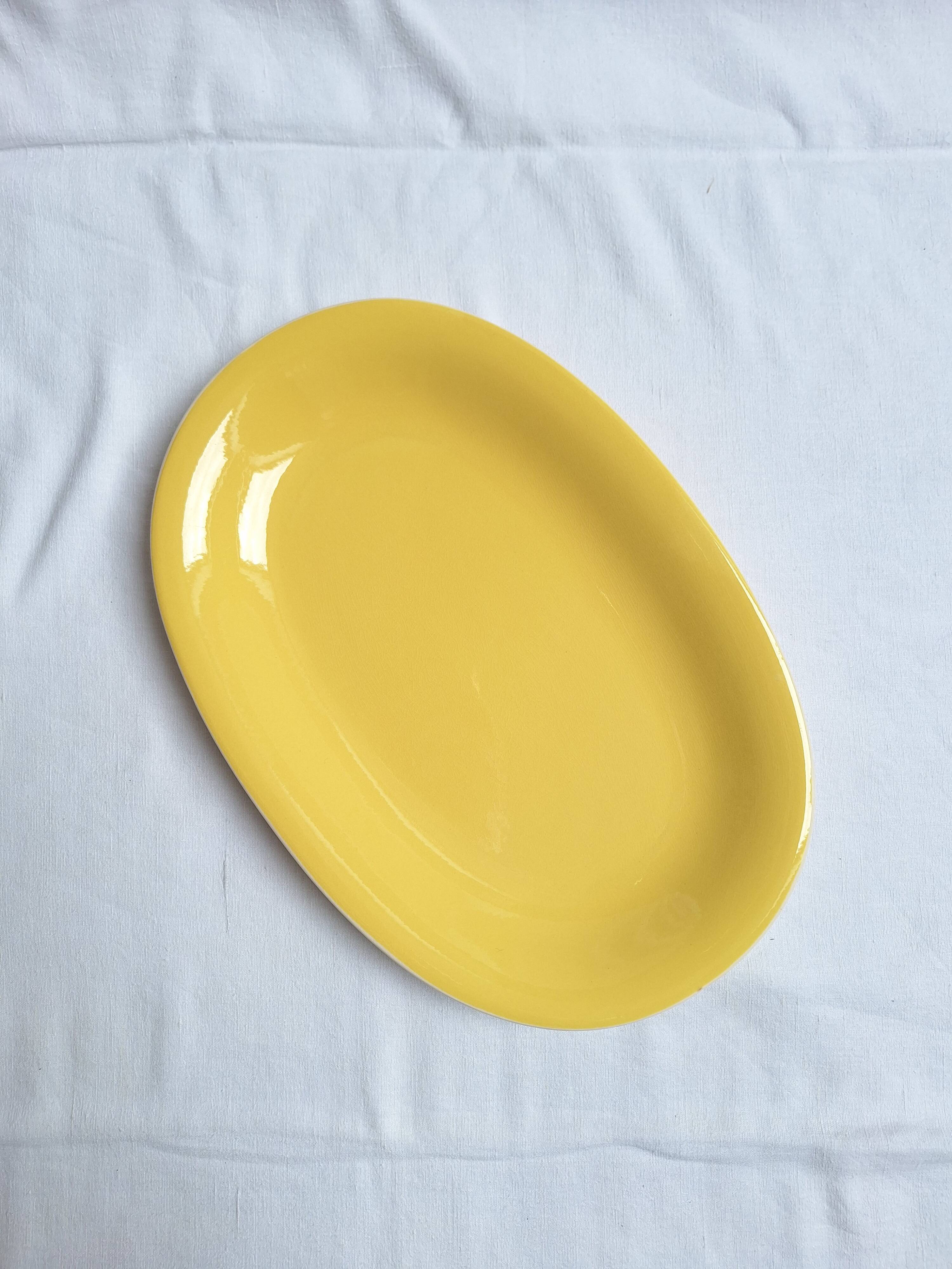 Oval plate Villeroy & Boch yellow