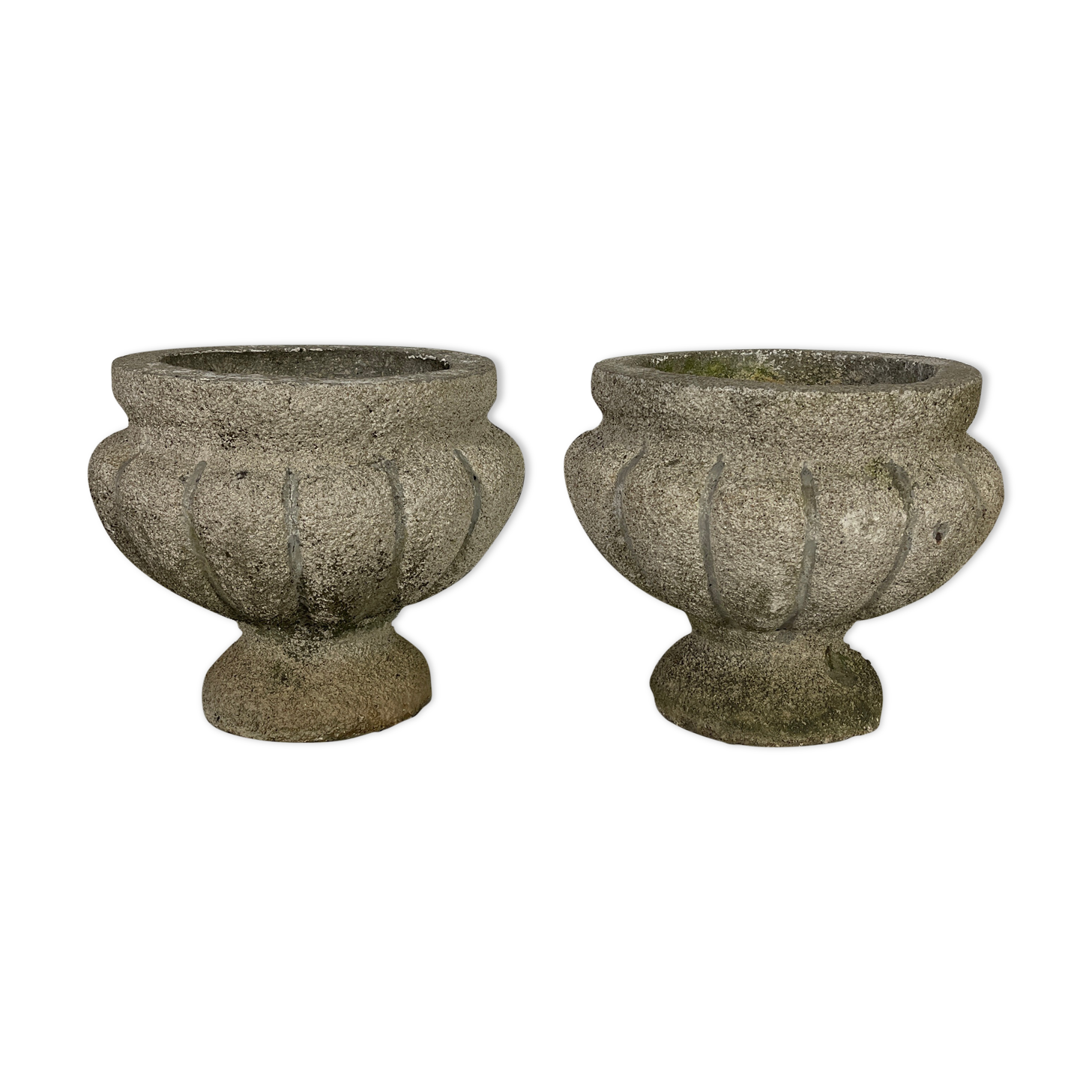 Pair of concrete planters