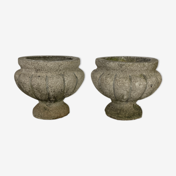 Pair of concrete planters