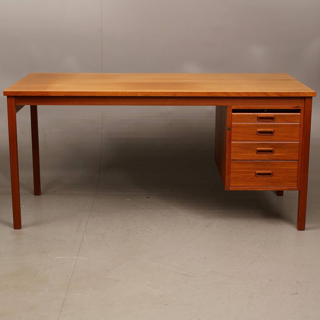 Vintage desk 1960 revised desk for sale sweden