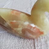 Statuette swan in onyx marble or aragonite