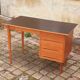 Bureau en chêne vintage année 70 Roumanie.
