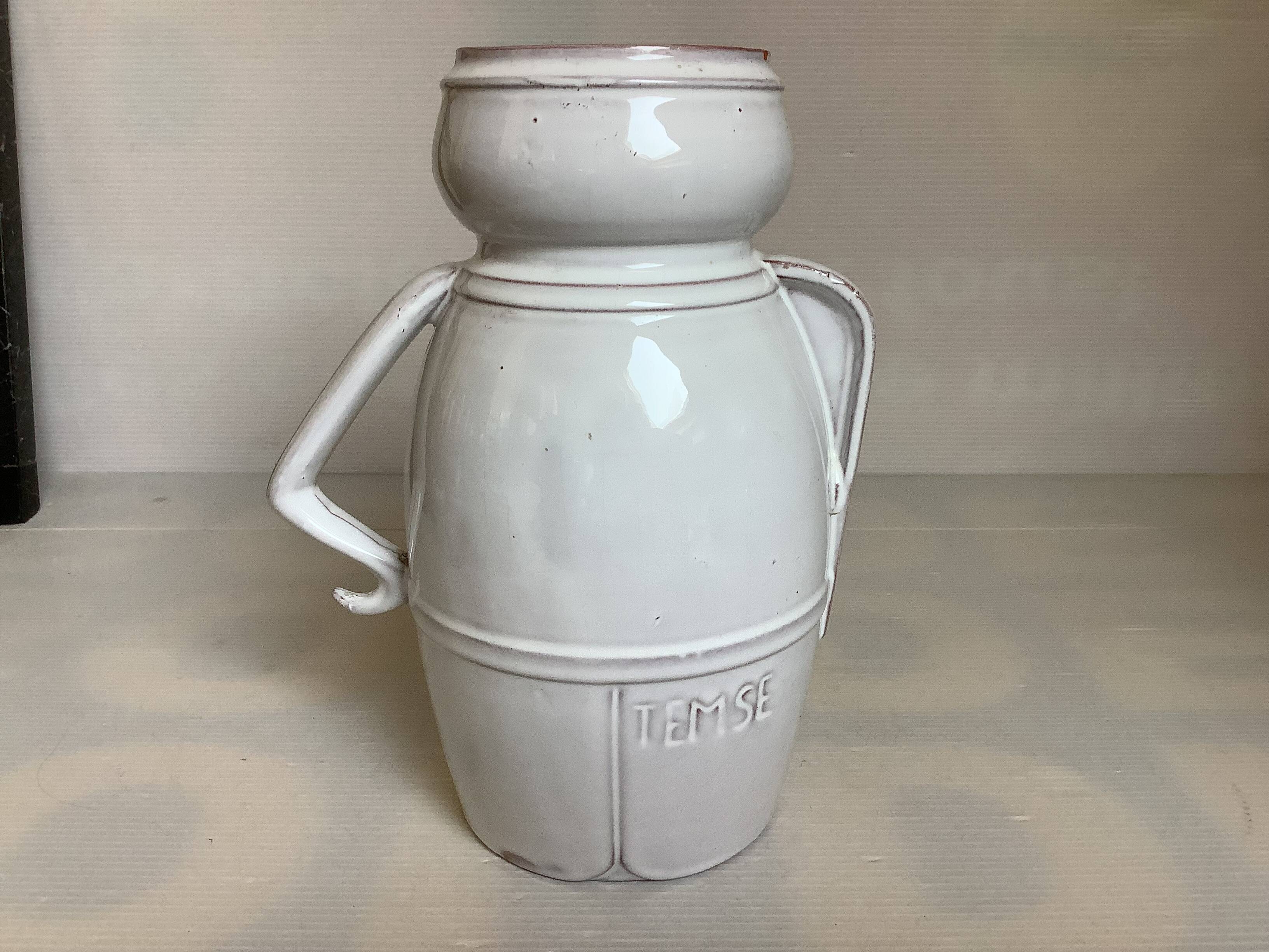 Anthropomorphic pot vase