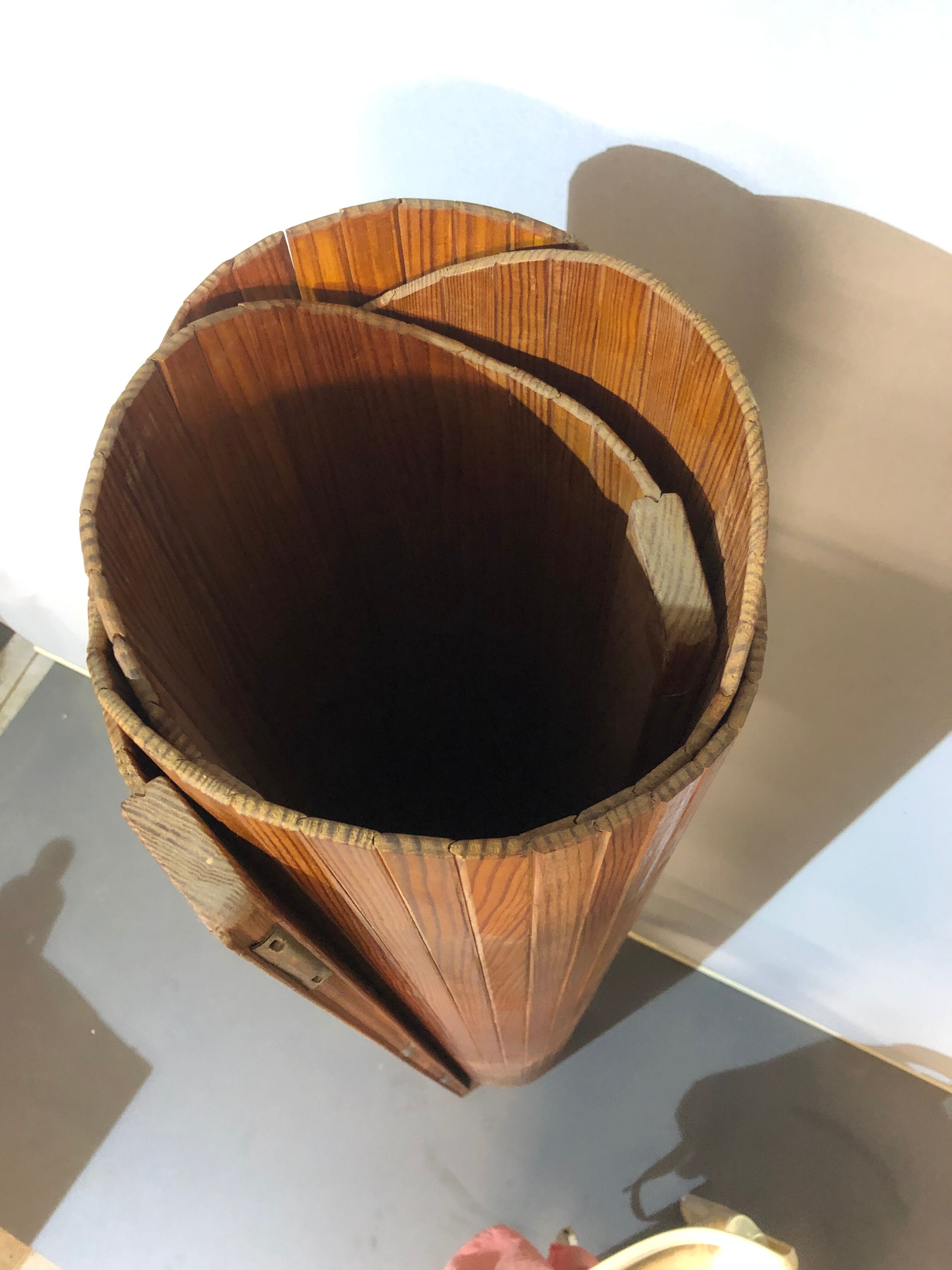 Ancien paravent en bois art deco vague style baumann 1950 en très bon état