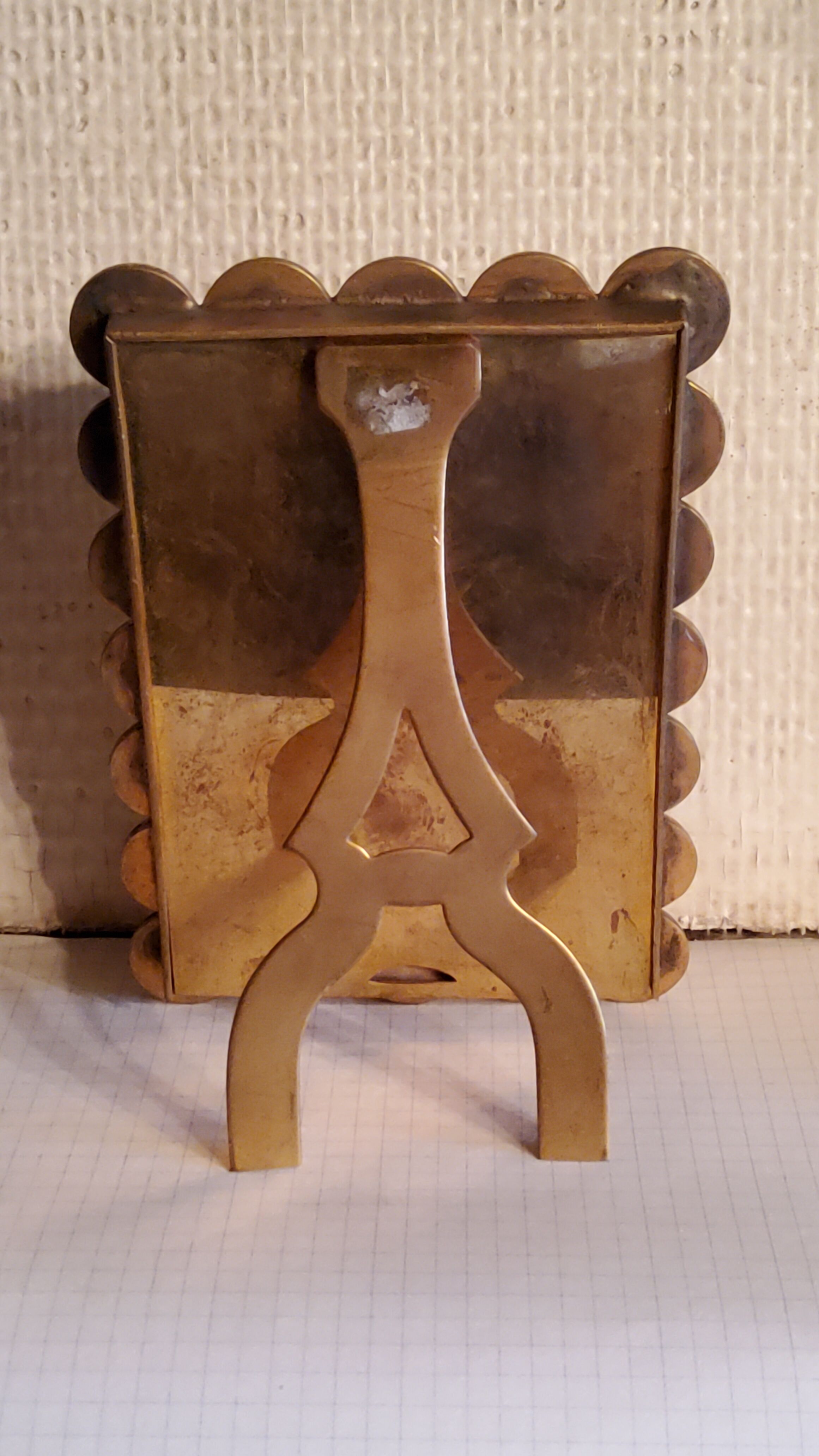 Art deco photo frame in gilded bronze and gilded brass