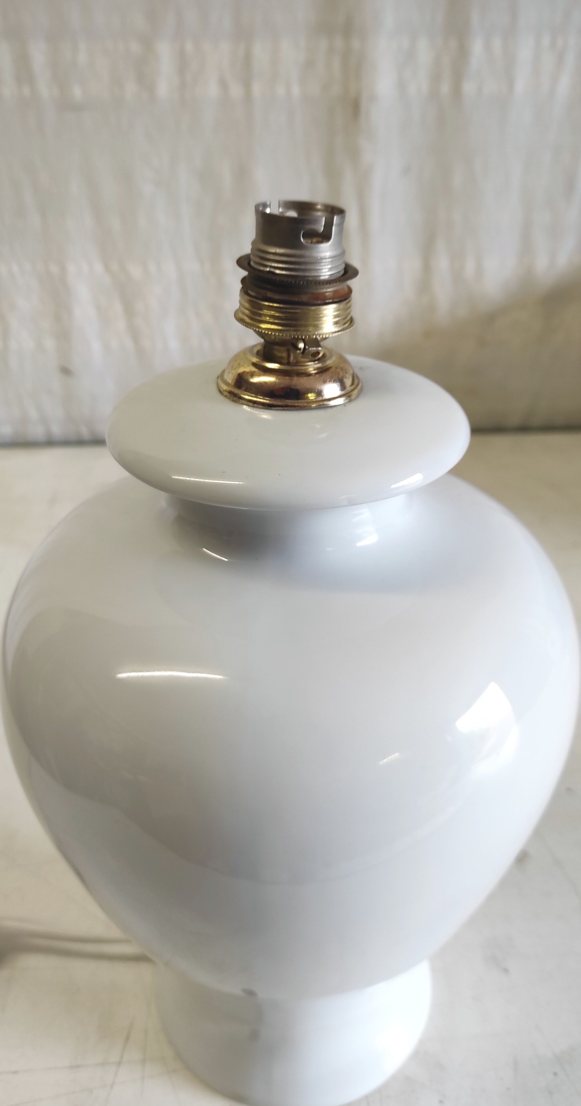 Lamp base in Limoges porcelain - mid 20th century