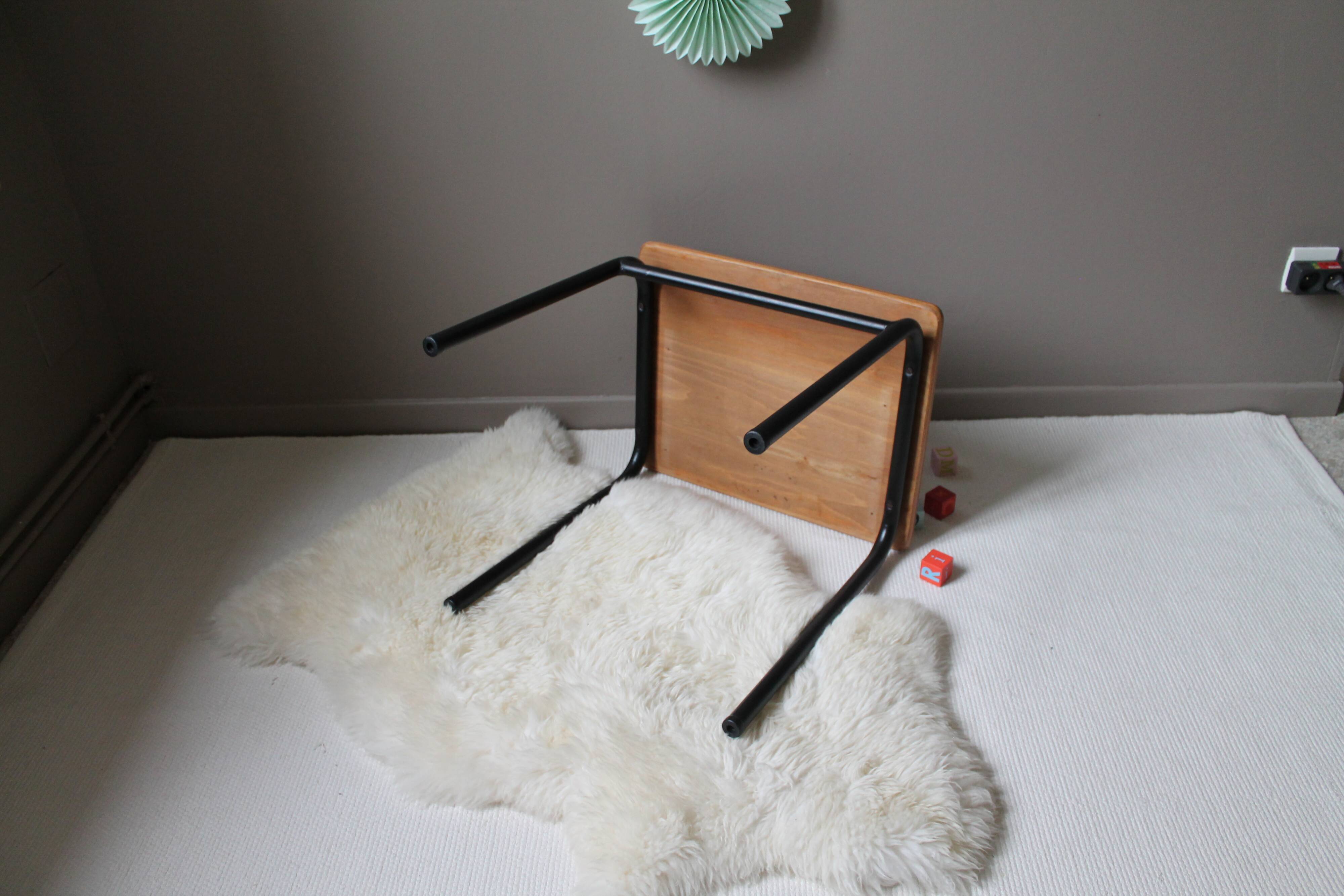 Vintage writing desk & chair