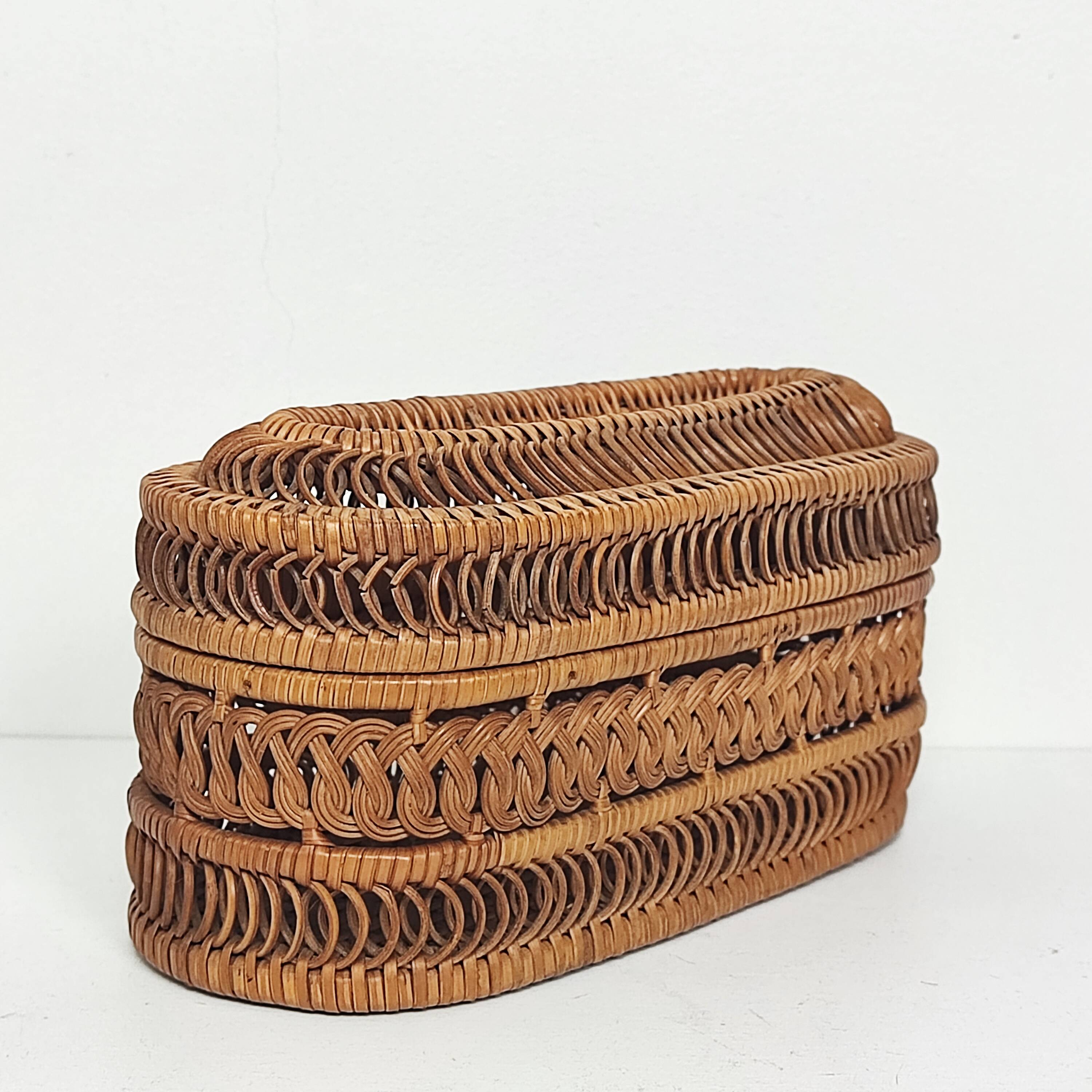 Rattan box