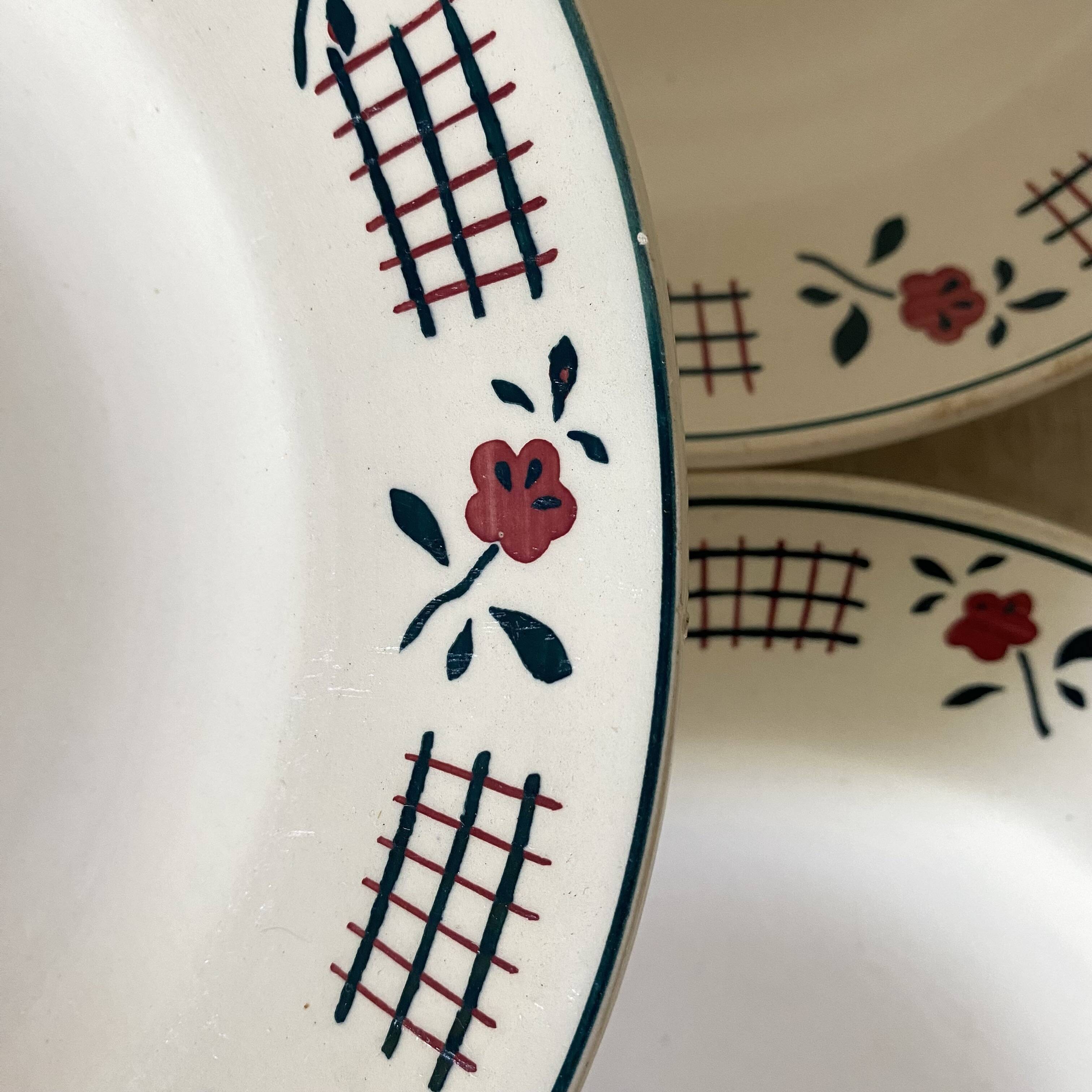 Niderviller earthenware soup plates, Loire model