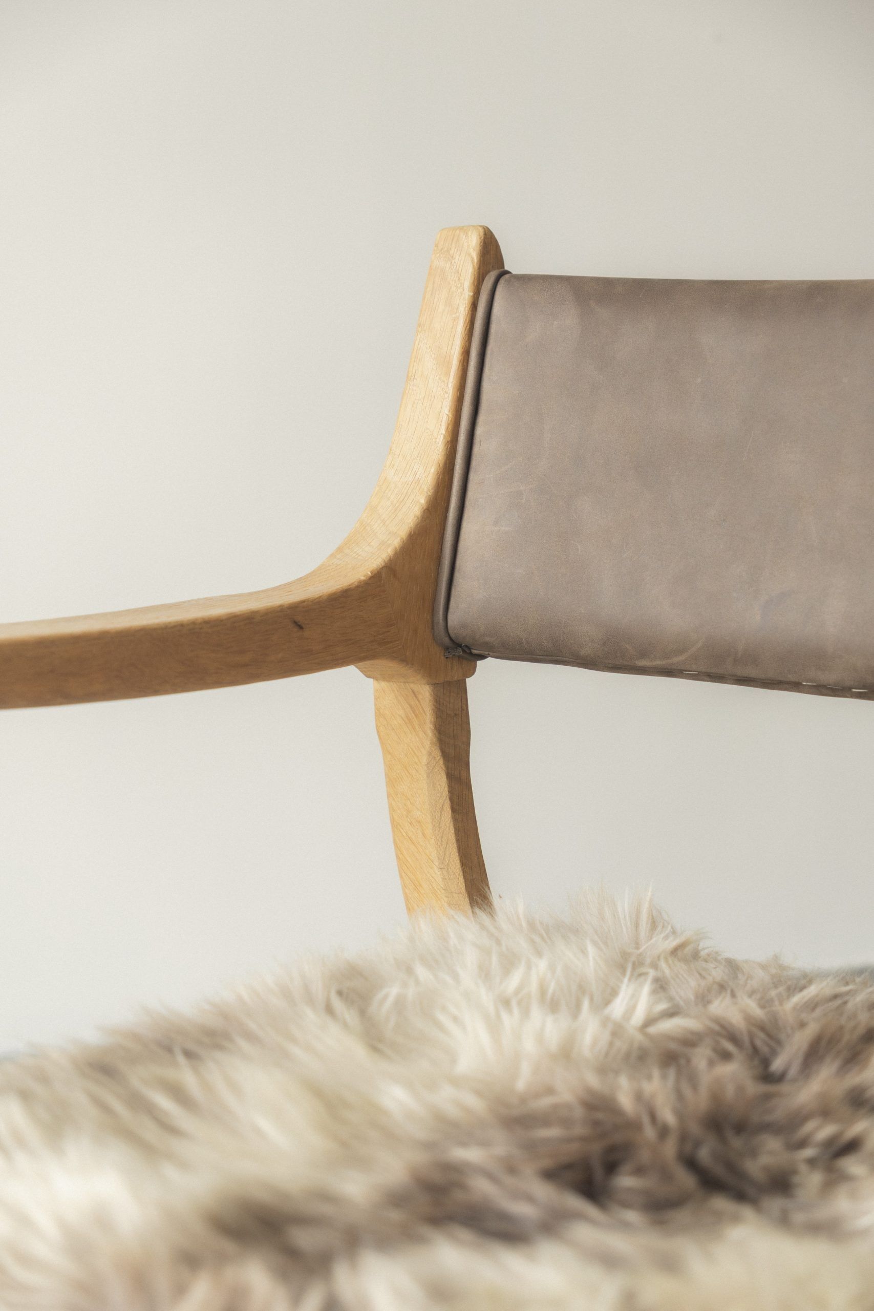 Henning Kjærnulf kurul, dining chair (pair)