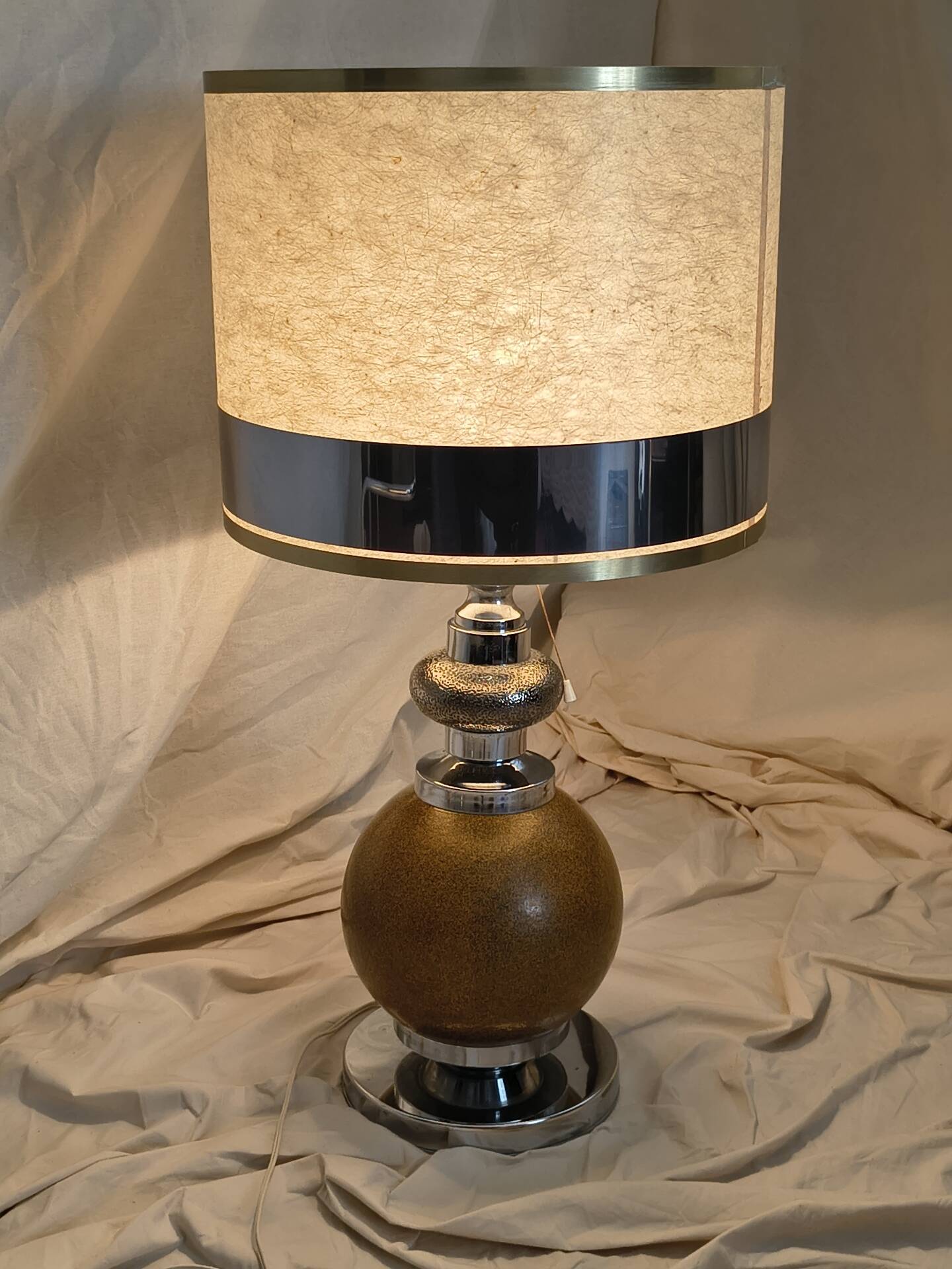 Vintage 1970 metal and ceramic lamp