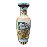 Chinese vase japan motif
