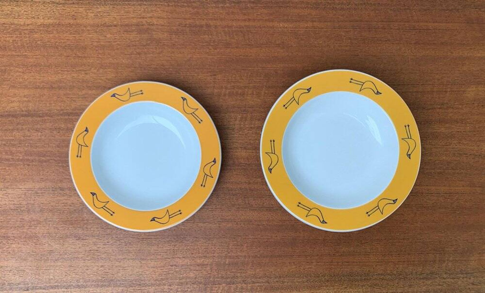 Postmodern German series of flying objects, soup plates by David Palterer and Sieger Design for Arzberg, 1990s, set of 7.