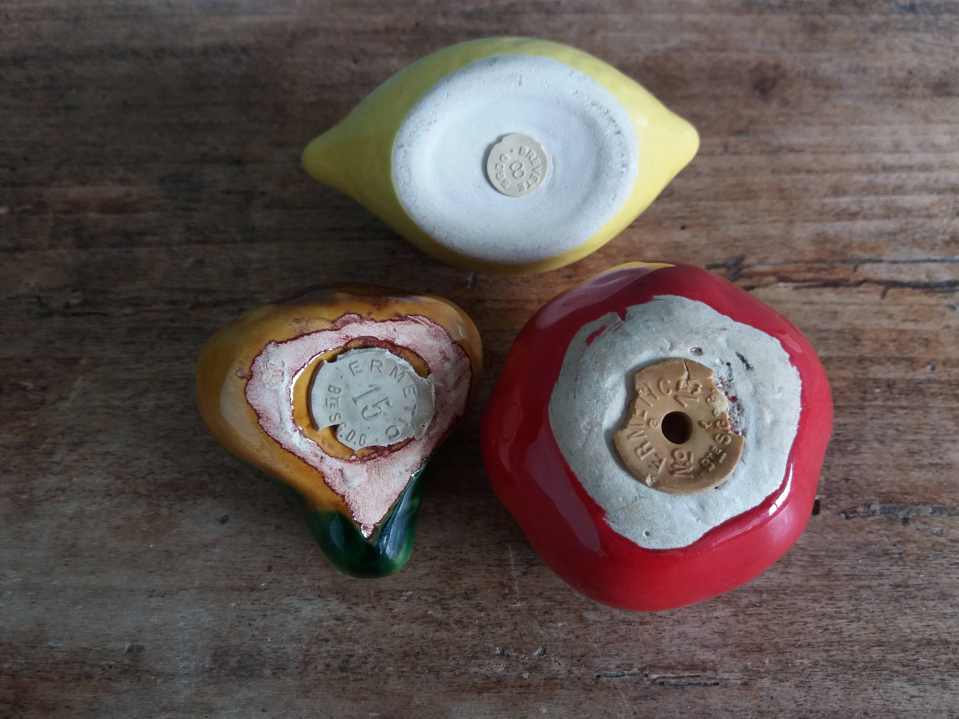 Salt shaker pepper slushie tomato onion lemon