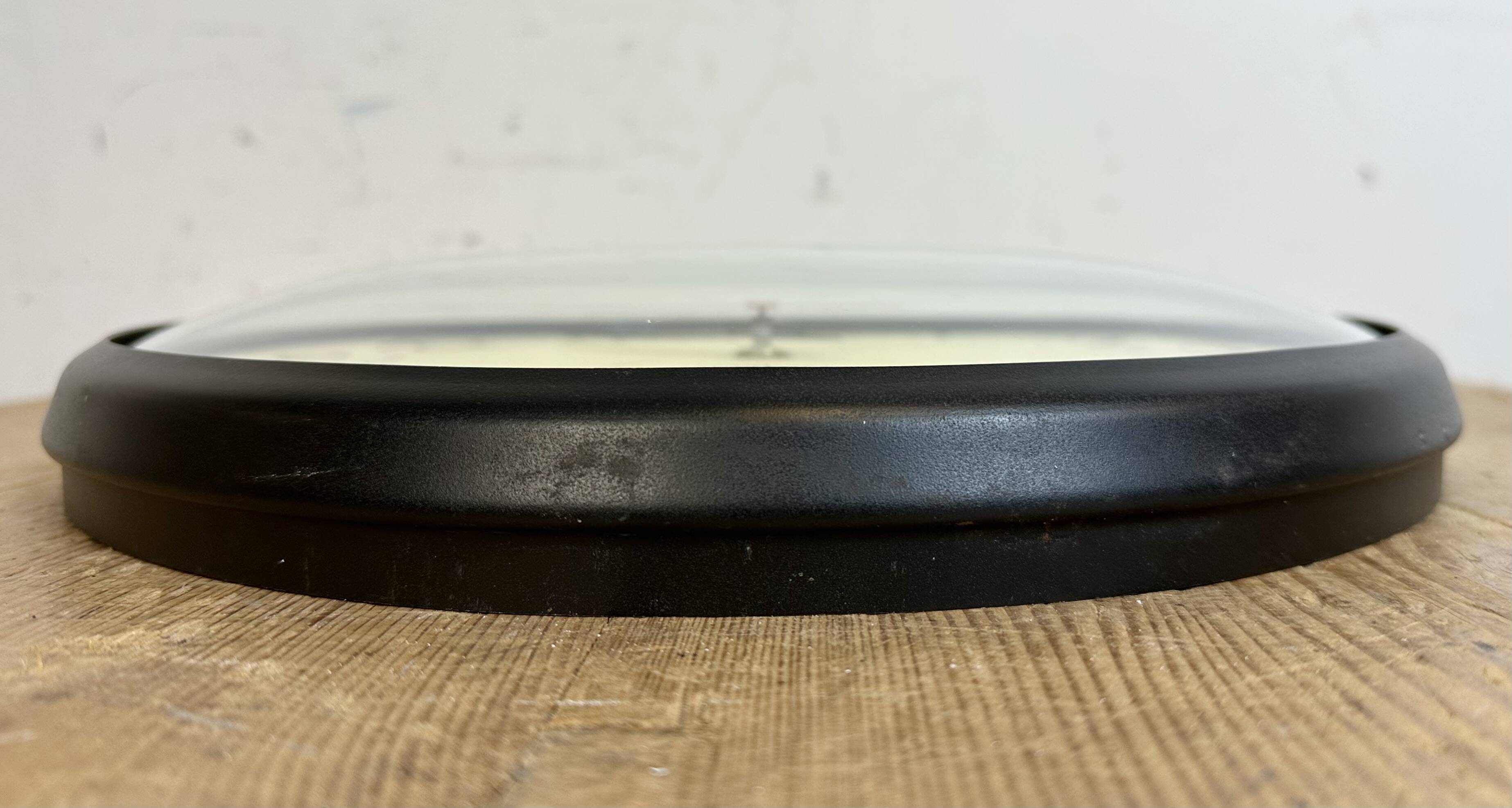 Vintage school wall clock from standard electric, 1980s