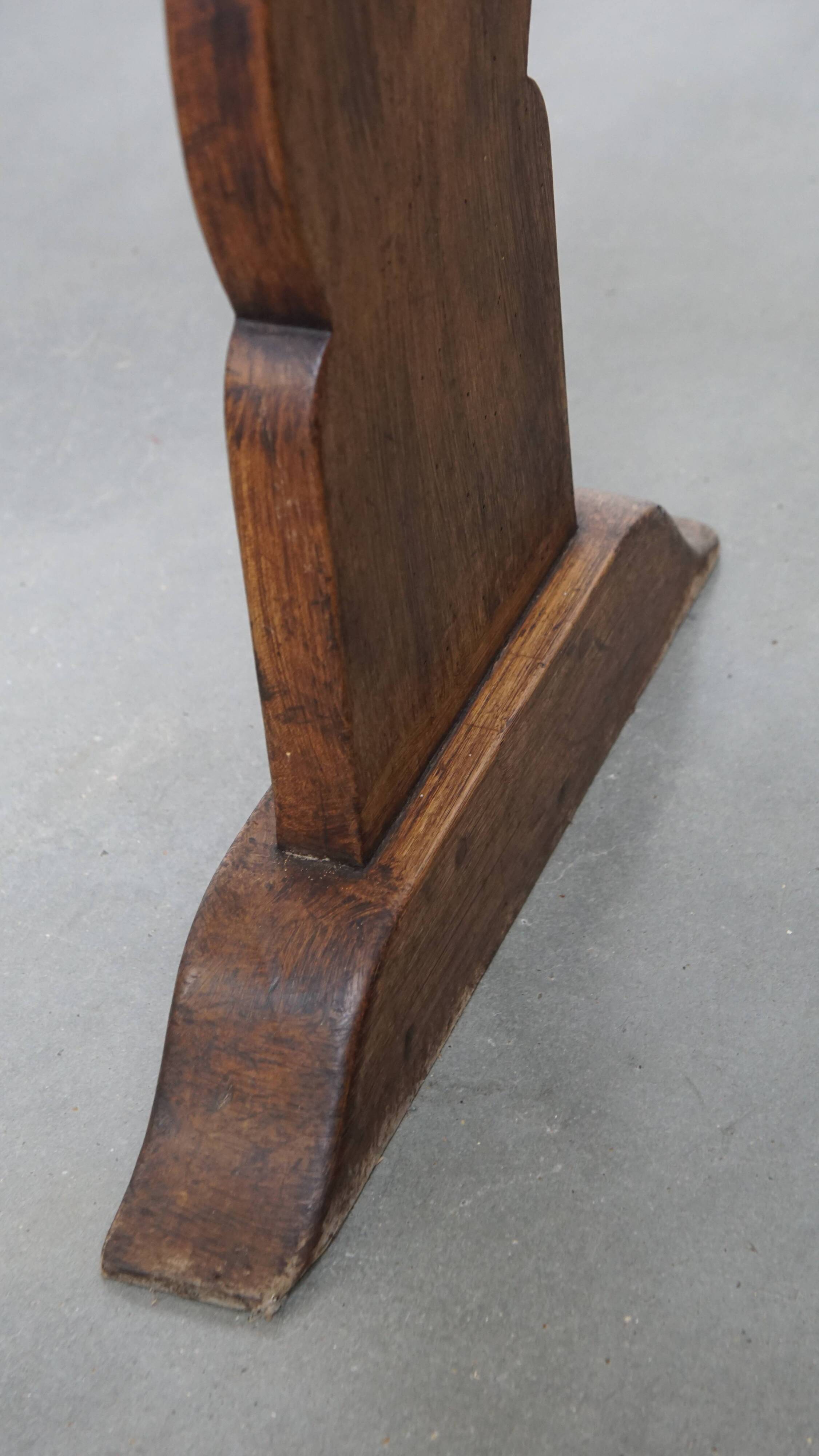 Banc antique en bois