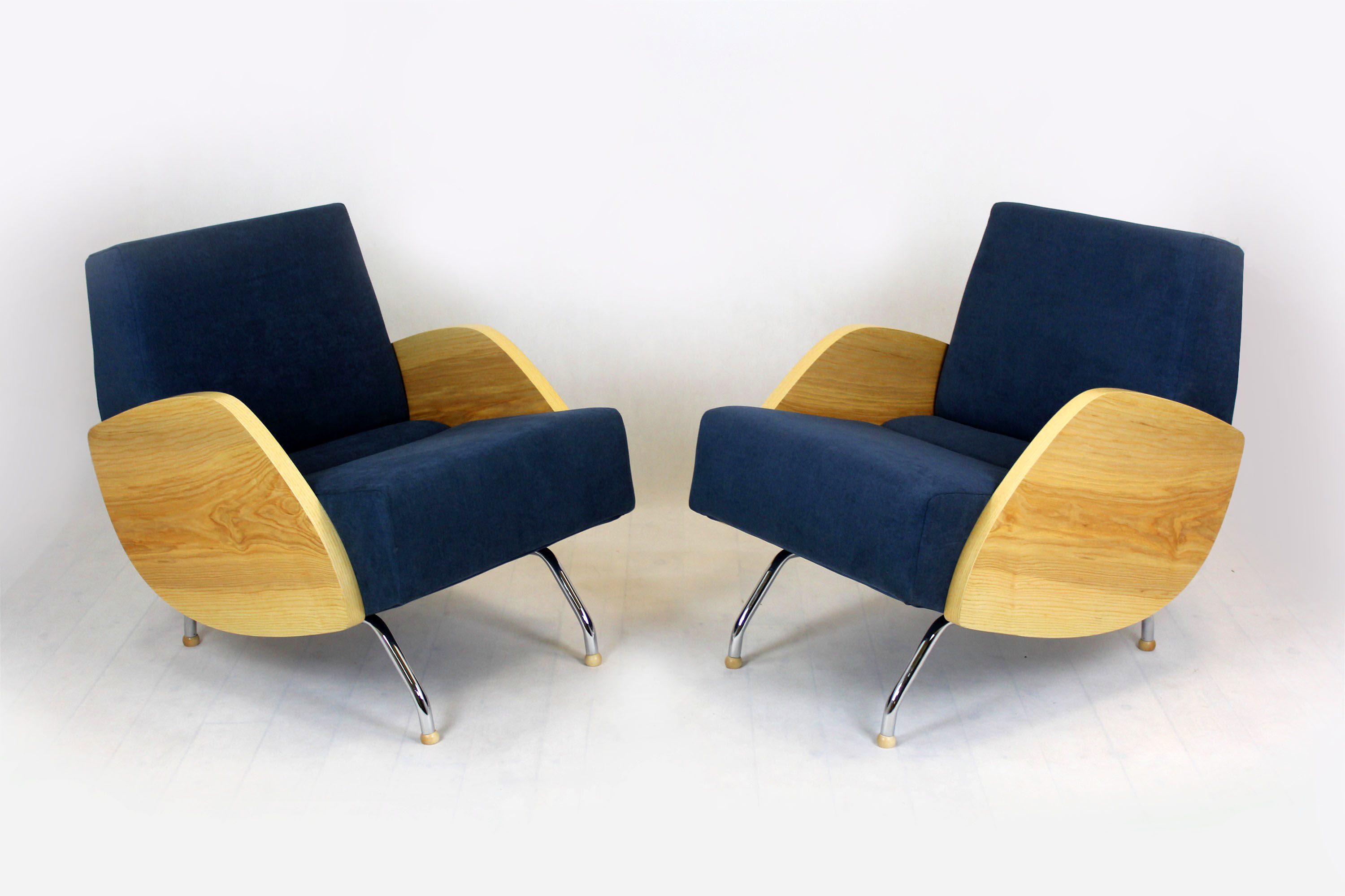 Mid-century r-360 ash armchairs by Janusz Różański, 1960s, Set of 2