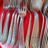 Set of 11 spoons + 8 forks in silver metal from the 1950s.
