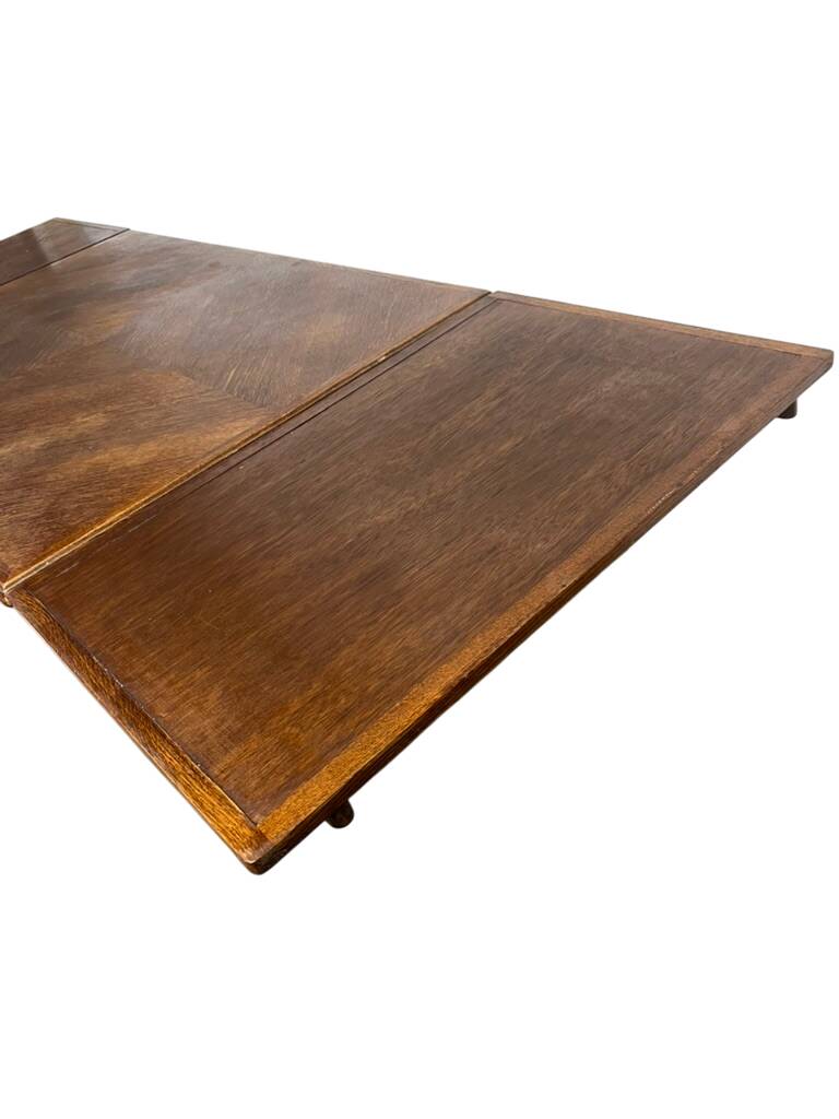 Art Deco extendable dining table