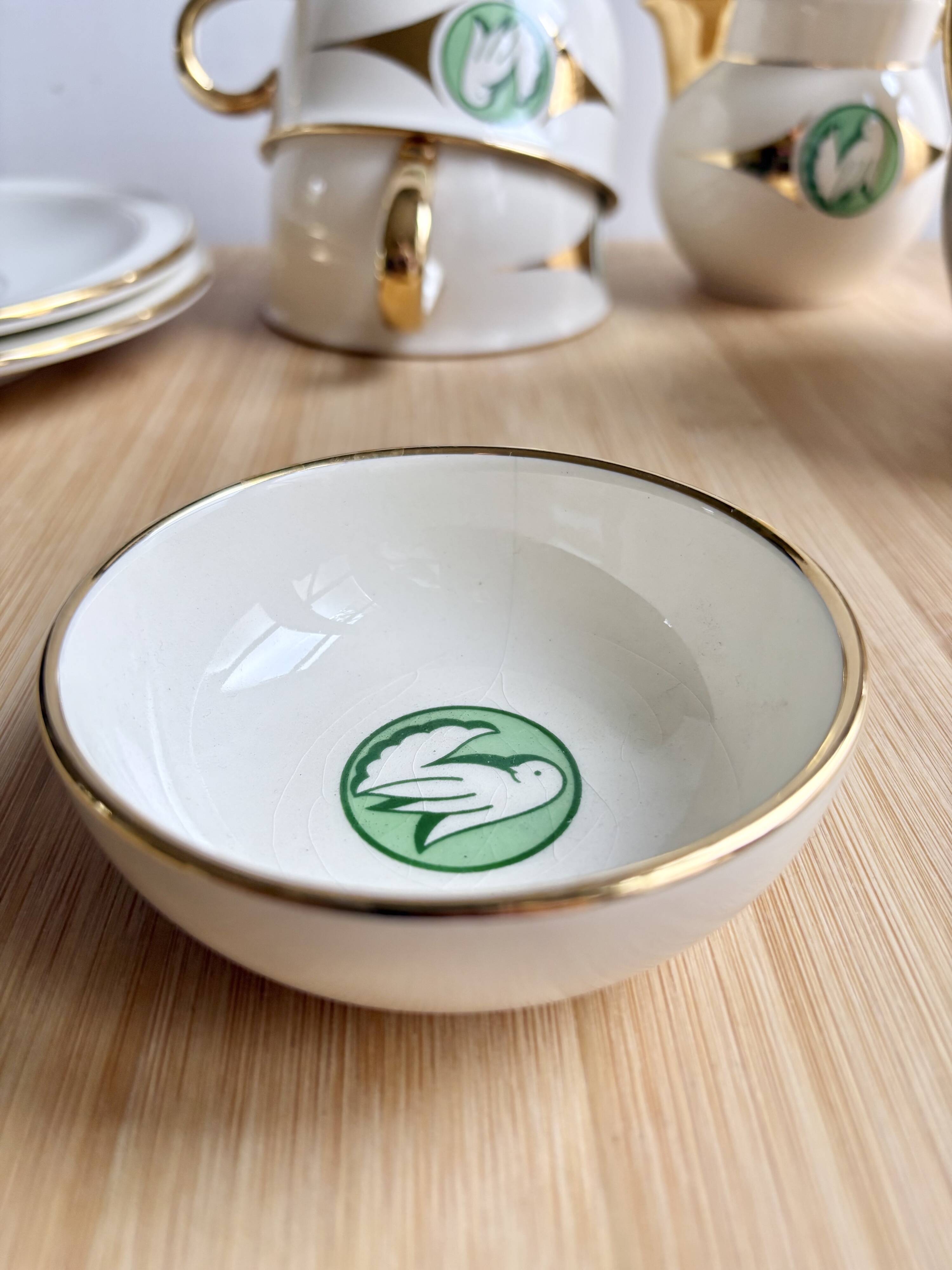 "Toi & Moi" Robj Tea Set by Villeroy & Boch