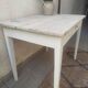Petite table en sapin