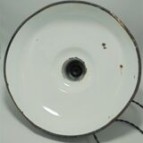 Enamelled sheet metal suspension