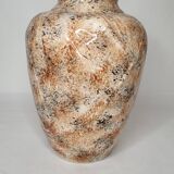Ceramic vase