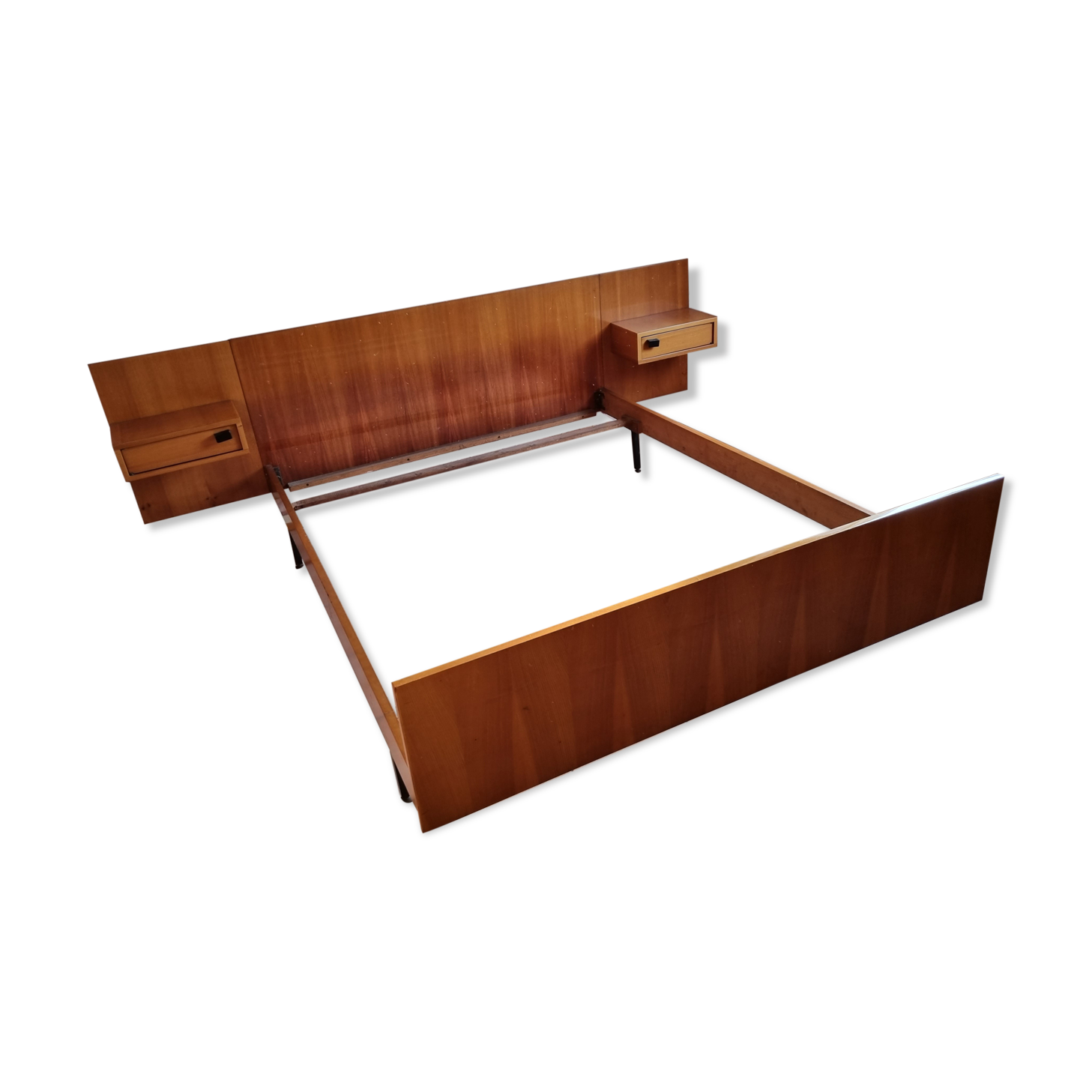 Vintage bed André Simard