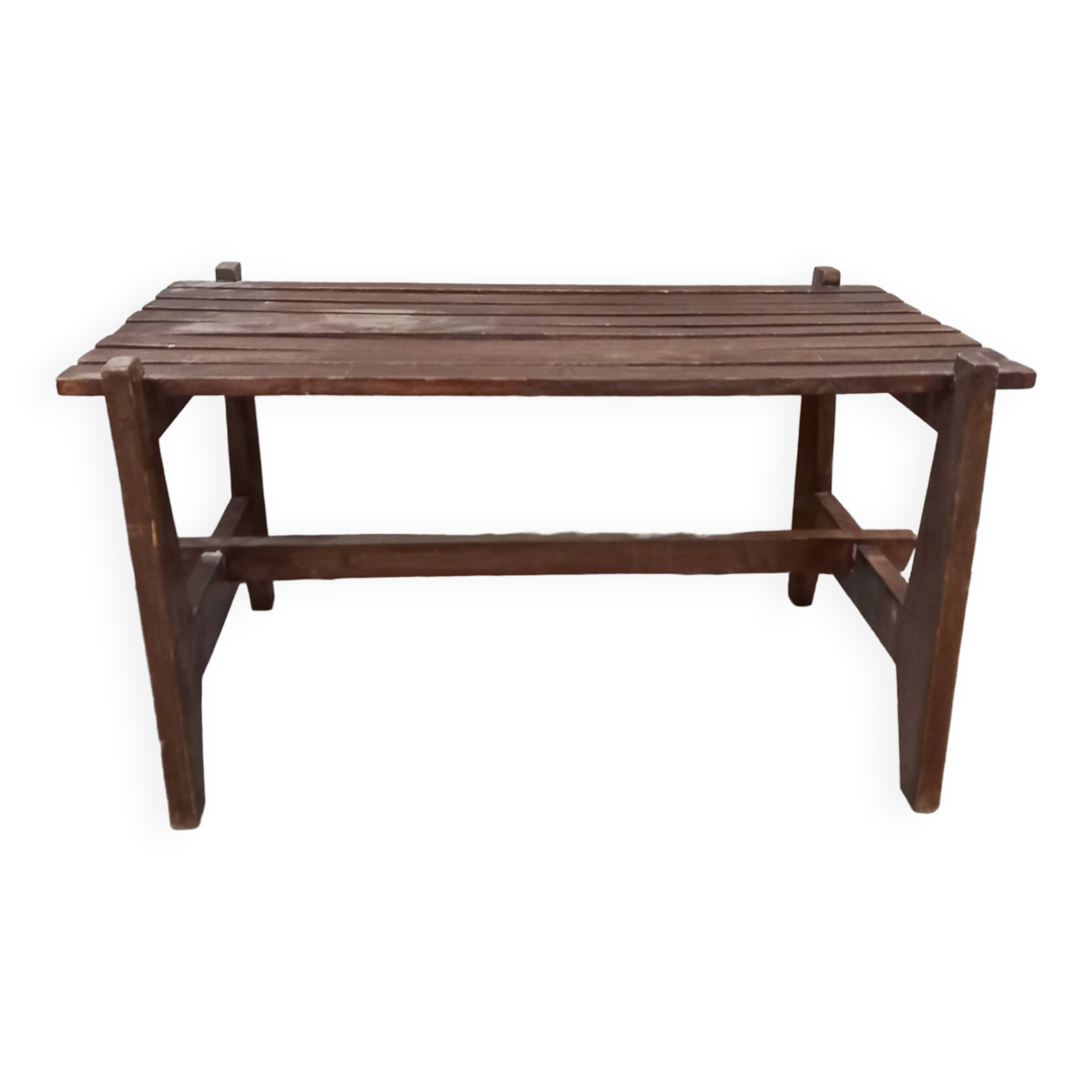 small wooden table in the Maison Regain spirit