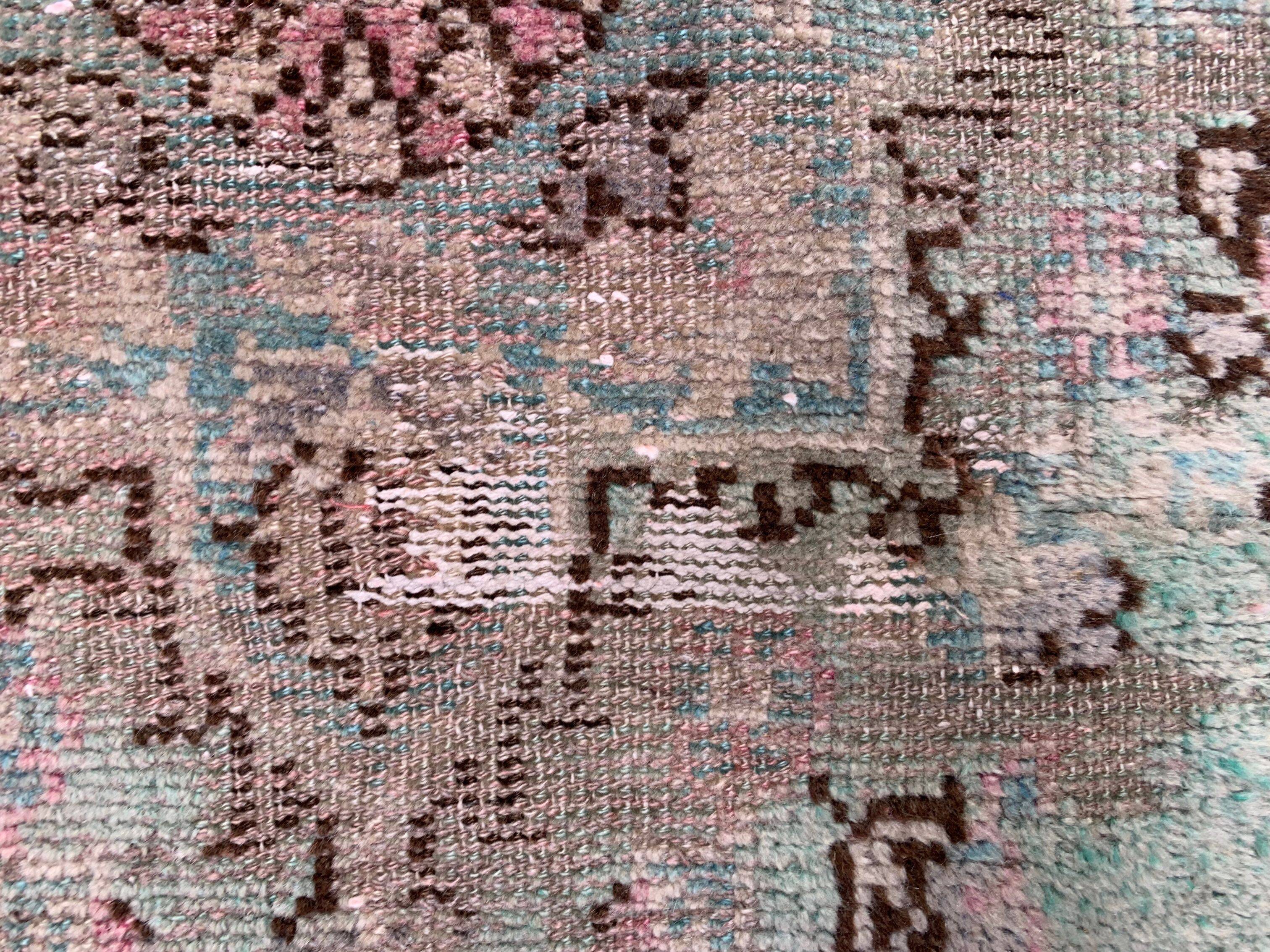 Vintage Turkish Oushak Rug 106x66 cm shabby carpet Ushak Region Small
