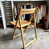 Folding chair in light wood