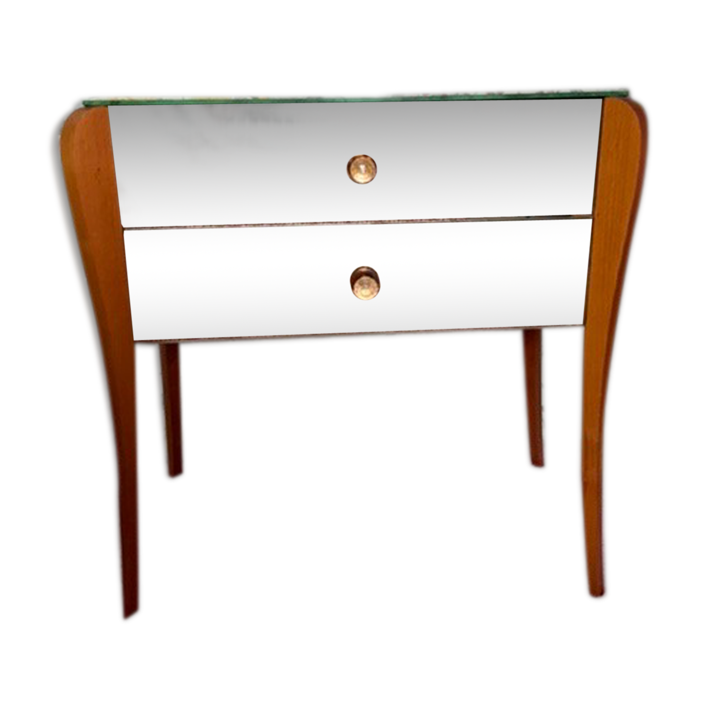 Mirror dresser in 1960